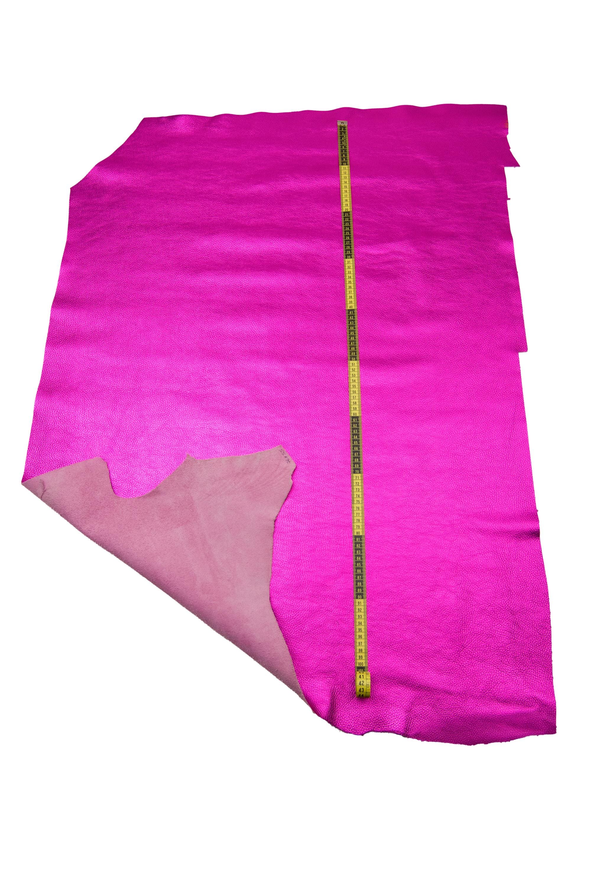 Fuchsia PEBBLE GRAIN printed cowhide, soft metallic bright leather hide, sparkle pink calfskin 1.1 - 1.3 mm B17767-MT La Garzarara
