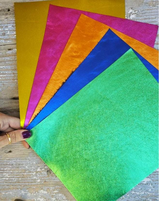 Vibrant Leather Scraps, Bold Metallic Color Offcuts, Bright Leather Pieces for Jewelry and DIYRT310 La Garzarara