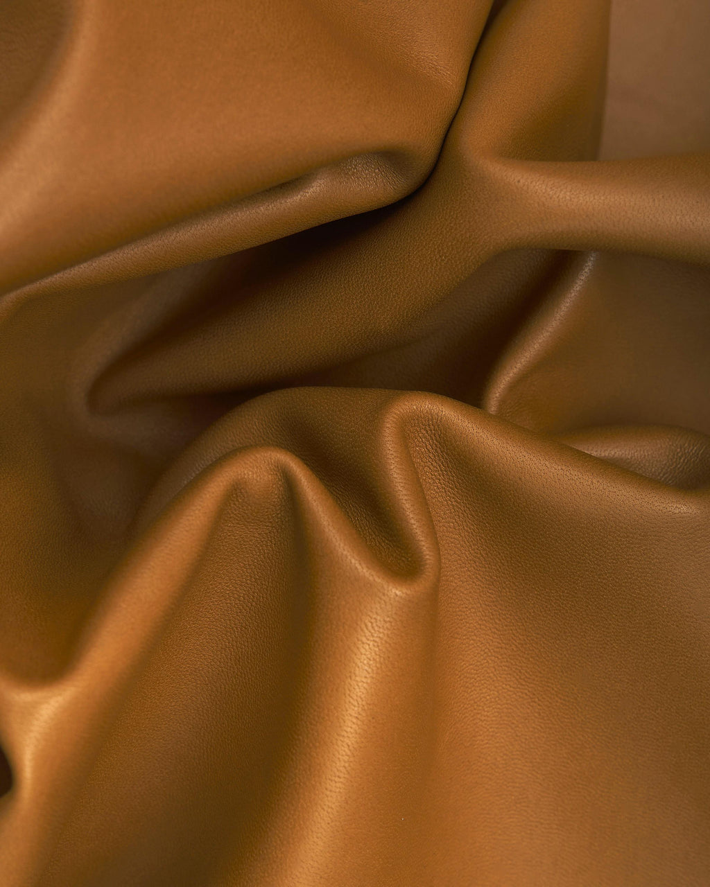 Soft lambskin leather for clothing Orange, tan, brown sheepskin NAPPA, smooth hide for GARMENTS and craftings B17601-TU La Garzarara