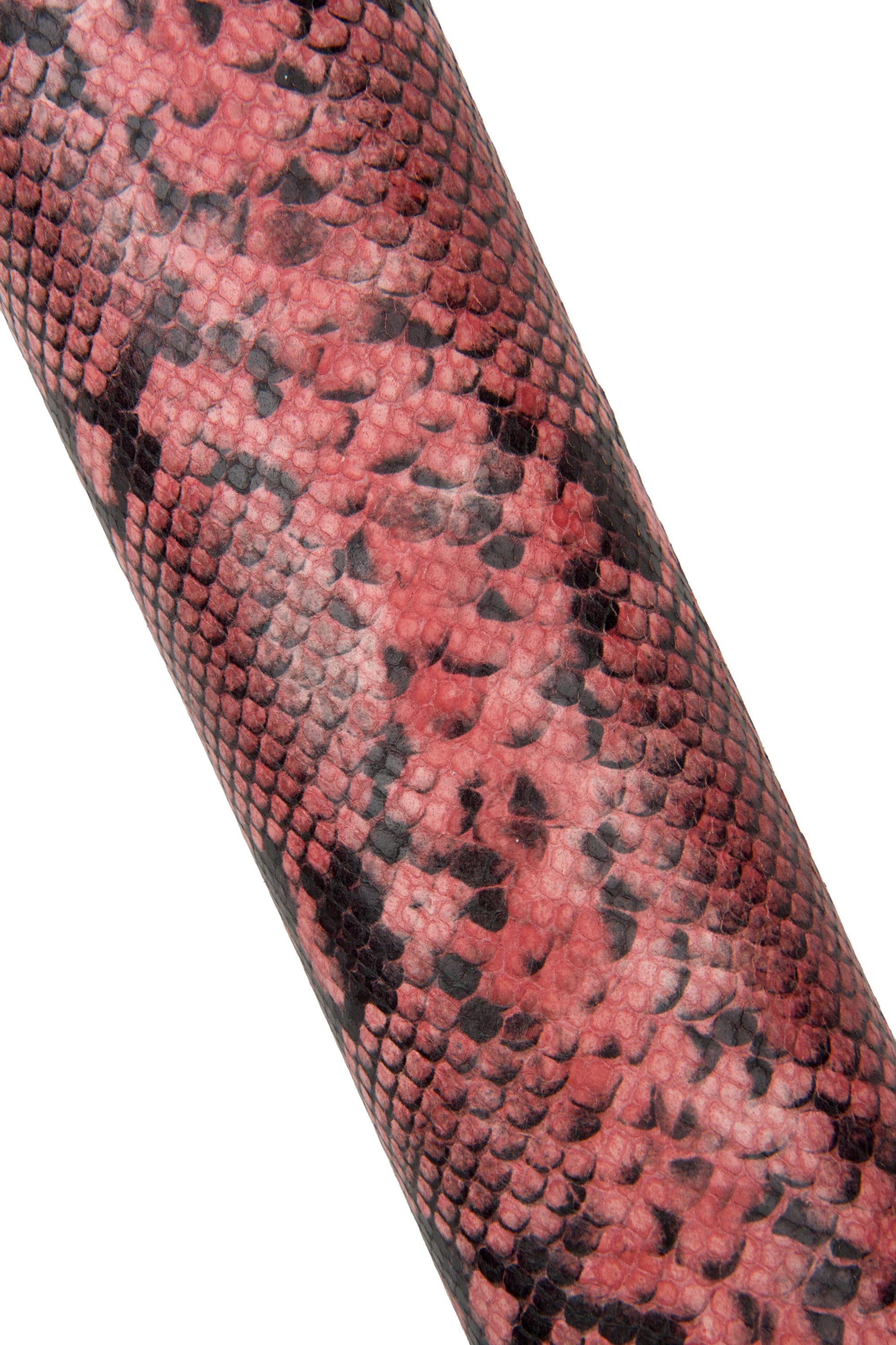Pink PYTHON textured leather hide, SNAKE printed glossy cowhide, reptile pattern on soft calfskin B17547-ST La Garzarara