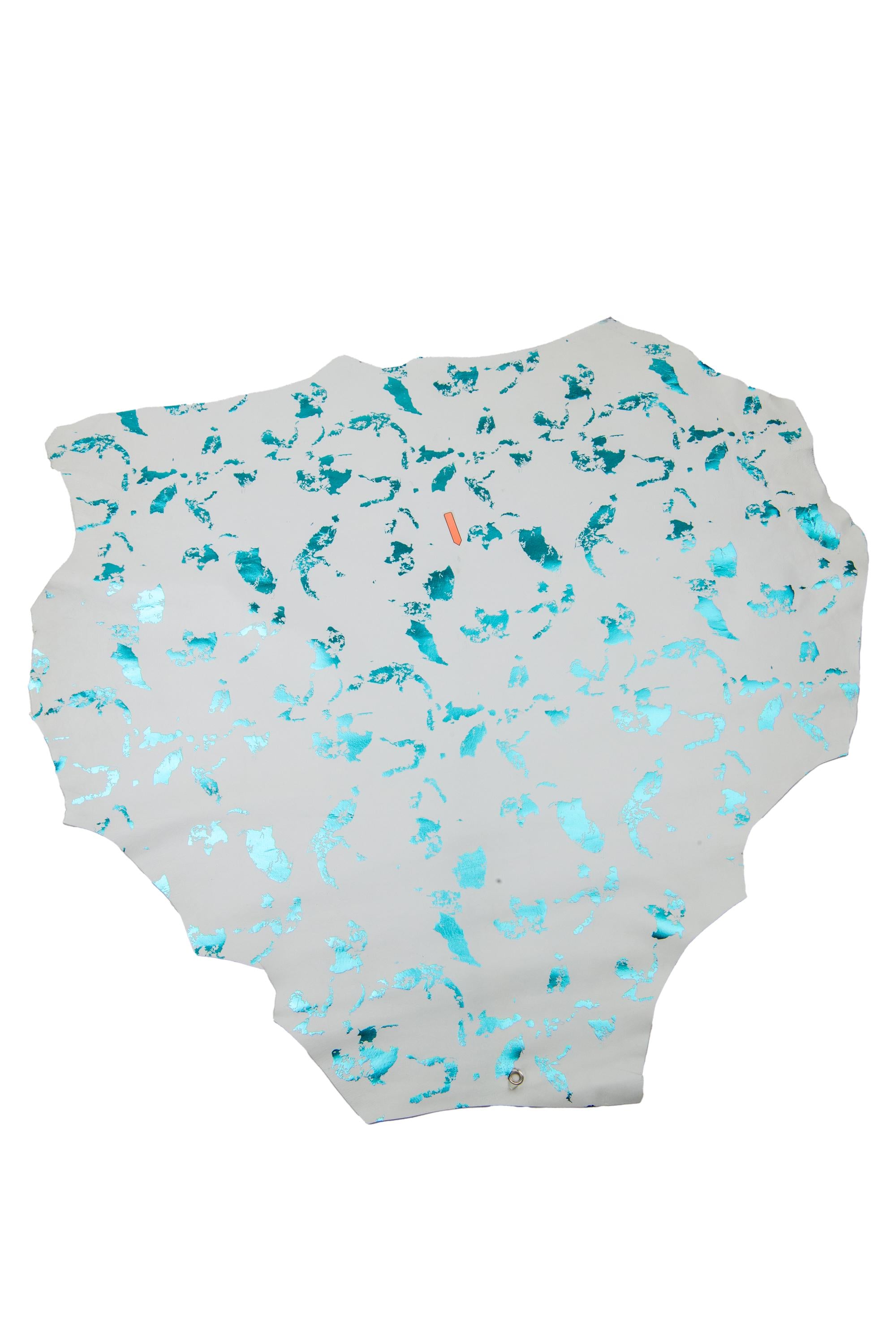 White METALLIC textured leather skins, ABSTRACT print on soft lambskin, sheepskin for diy projects B17704-MT(st) La Garzarara