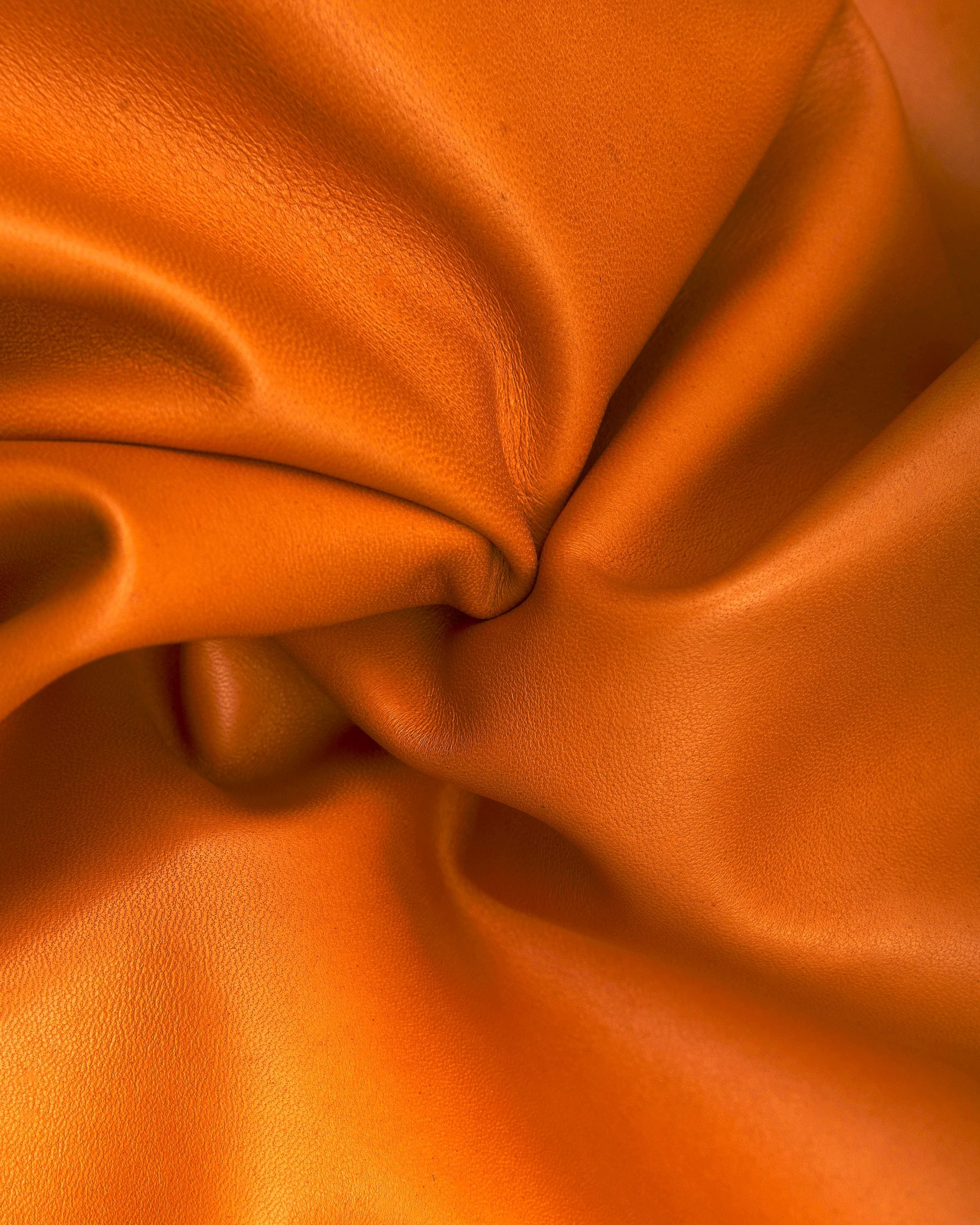 Soft lambskin leather for clothing Orange, tan, brown sheepskin NAPPA, smooth hide for GARMENTS and craftings B17601-TU La Garzarara