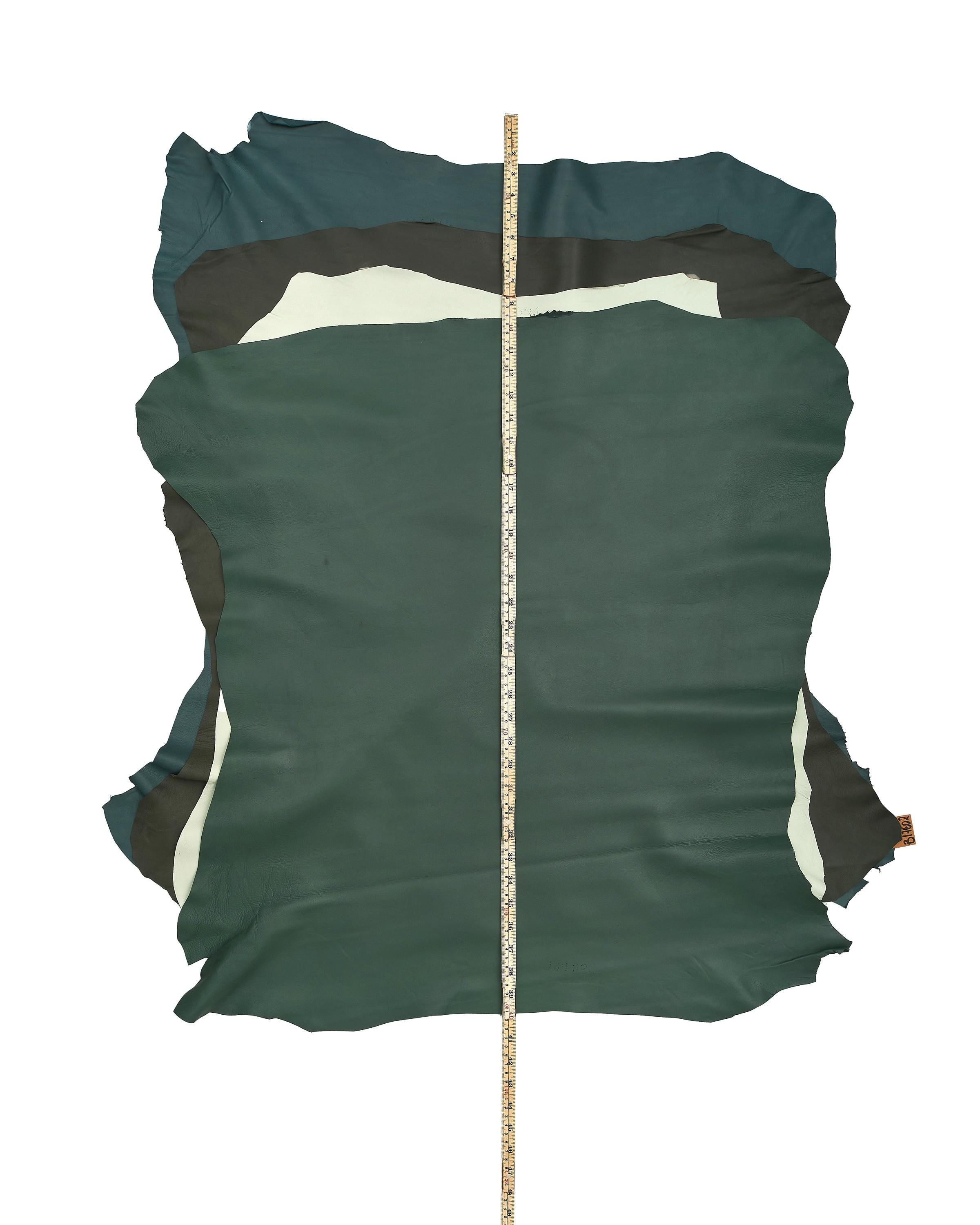 Very soft Nappa lambskin leather, smooth thin supple sheepskins, green hides for garments and diy creations B17602-TU La Garzarara