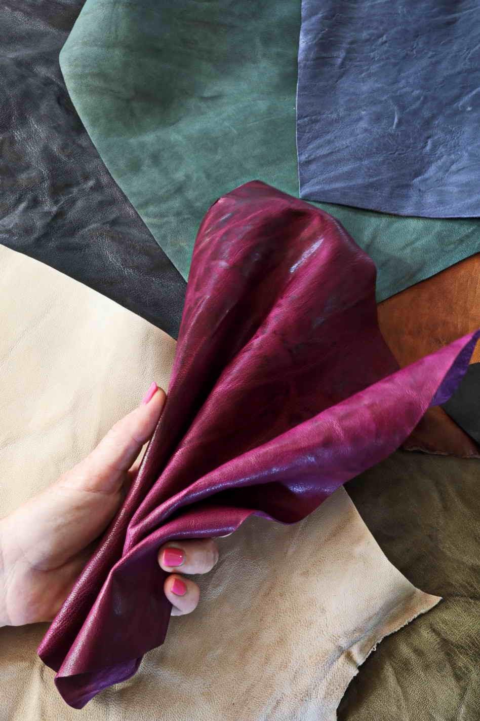 Leather scraps - wrinkled washed, colors and softnes various, italian leather pieces 1 lbs b1500-rc