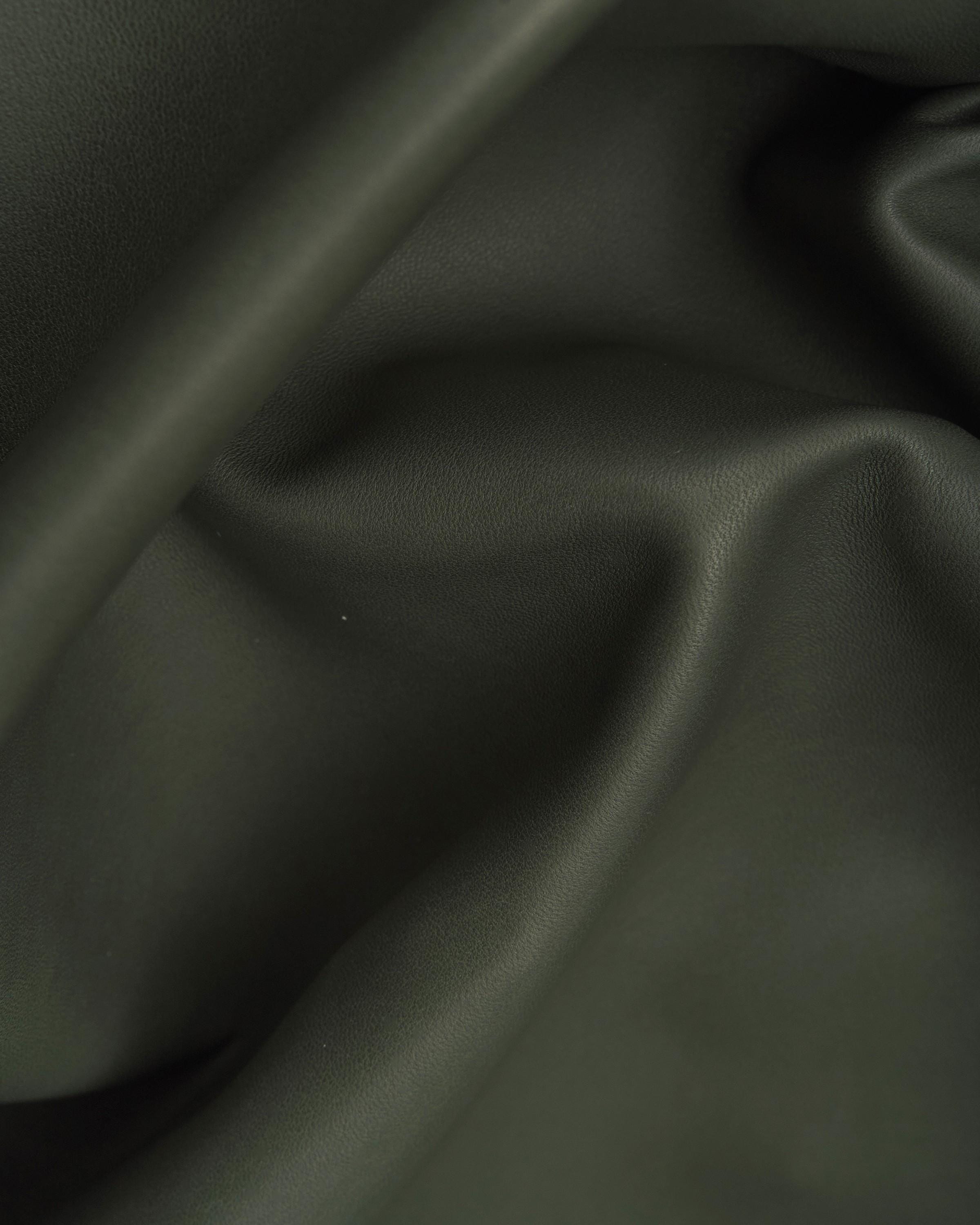 Very soft Nappa lambskin leather, smooth thin supple sheepskins, green hides for garments and diy creations B17602-TU La Garzarara