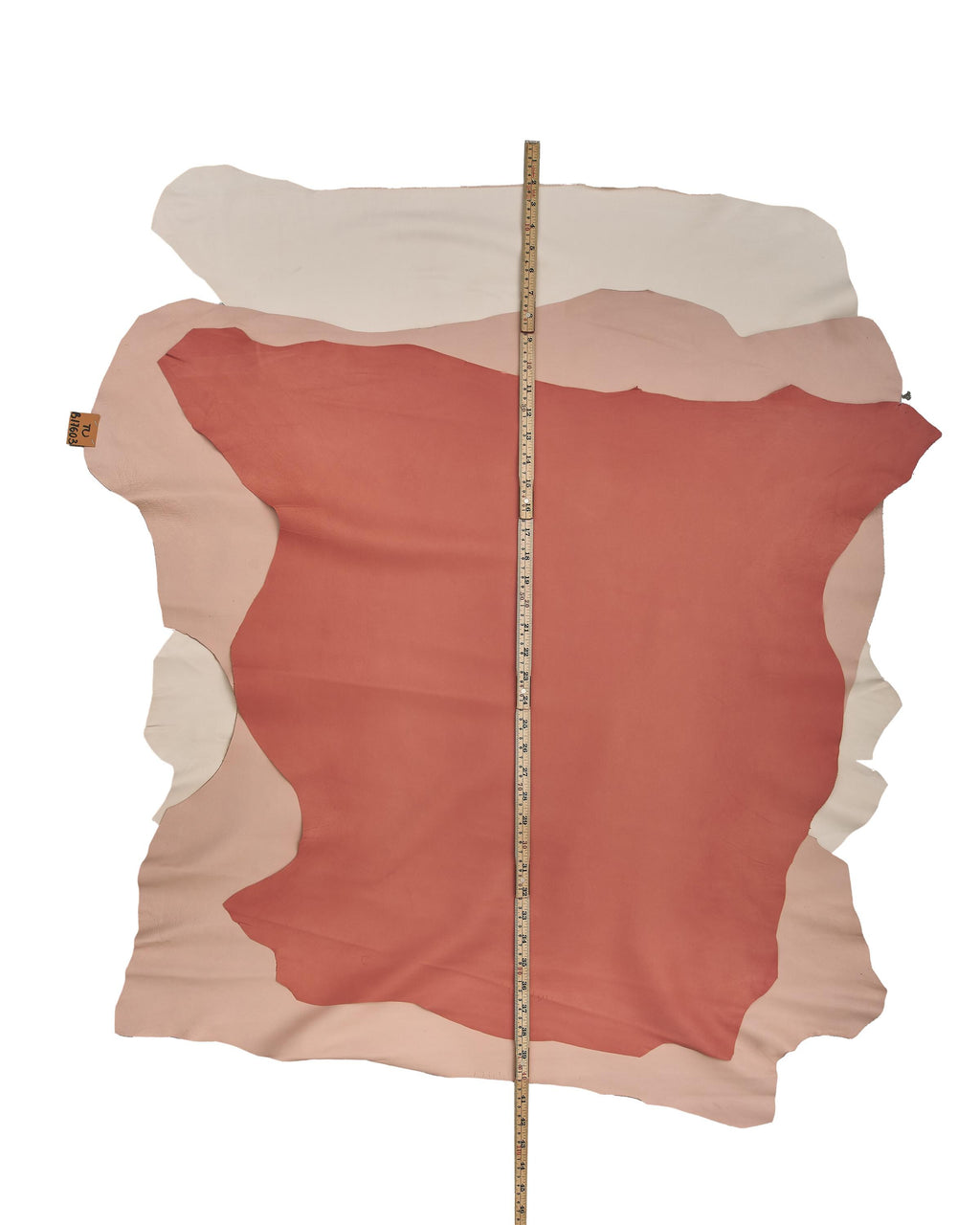Thin soft lamb leather skins, cream and pink, supple lambskins, smooth silky sheepskin for garments and diy projects B17603-TU La Garzarara
