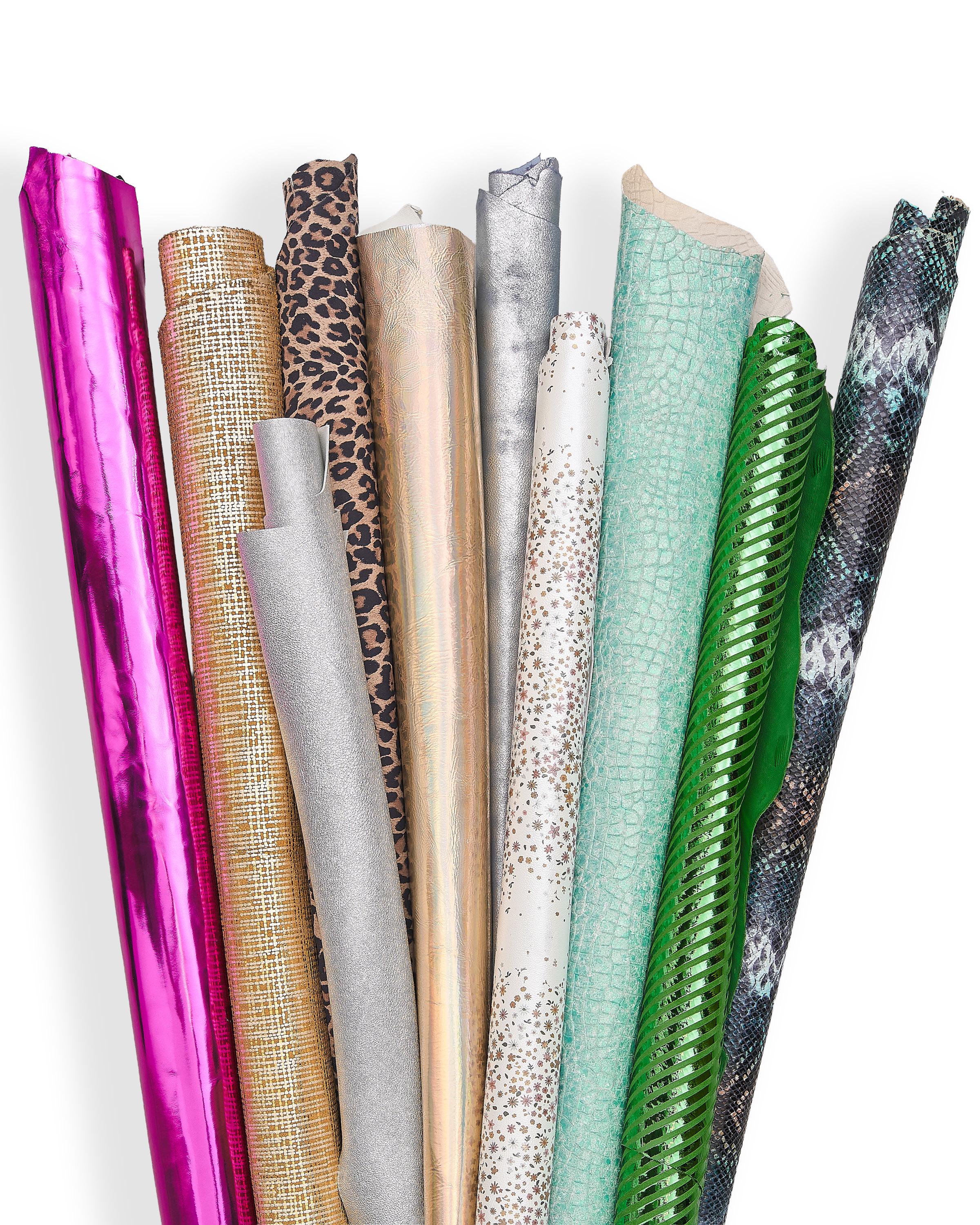 Lot of remnants leather skins, assortment of Printed metallic reptile textured, bundle colorful leather hides B149 La Garzarara
