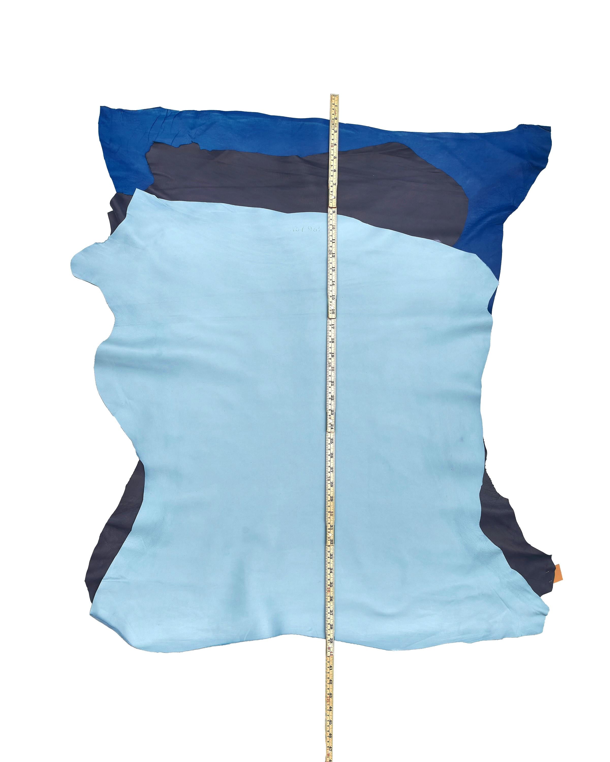 Dark navy soft lambskin leather, Blue NAPPA lamb, smooth supple lamb, sheepskin hide for GARMENTS, 0.7 - 0.8 mm B17599-TU La Garzarara