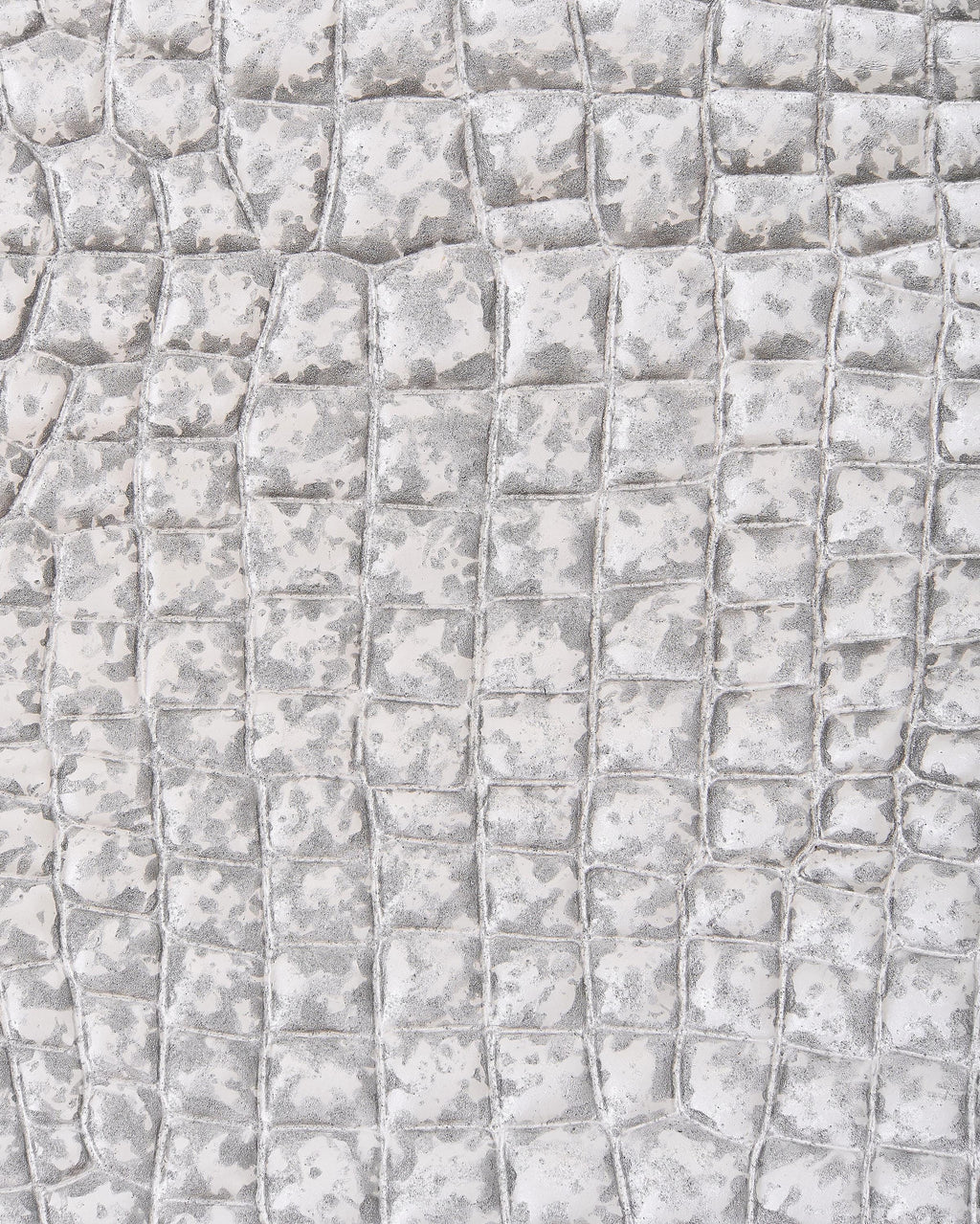 Silver white CROCODILE embossed leather hide, metallic GLITTER cowhide, elegant calfskin medium softness B18153-MT(st) La Garzarara