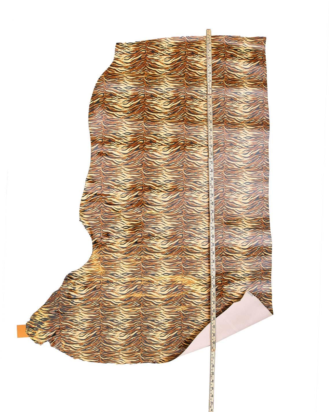 Zebra PATENT cowhide leather hide black brown beige, glossy animal print calfskin 1.1-1.3 mm for bags shoesB17956-ST La Garzarara