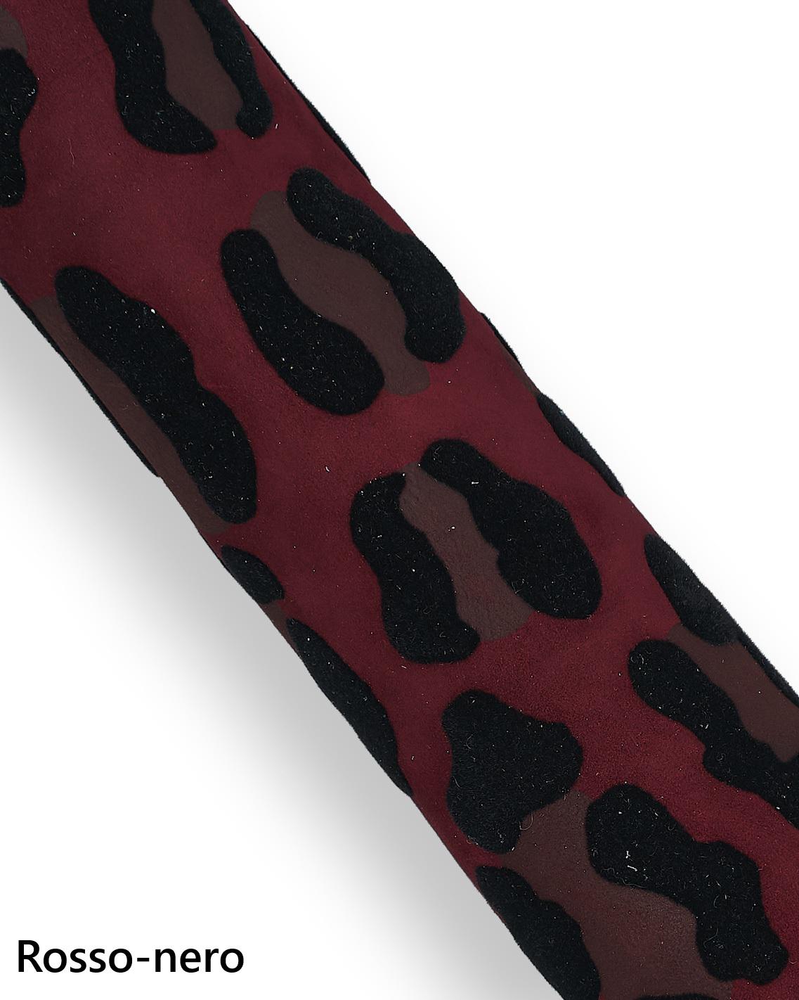 Animal printed leather skin, LEOPARD textured goatskin, FLOCK pattern on suede hide, ideal for crafting B18339-ST La Garzarara