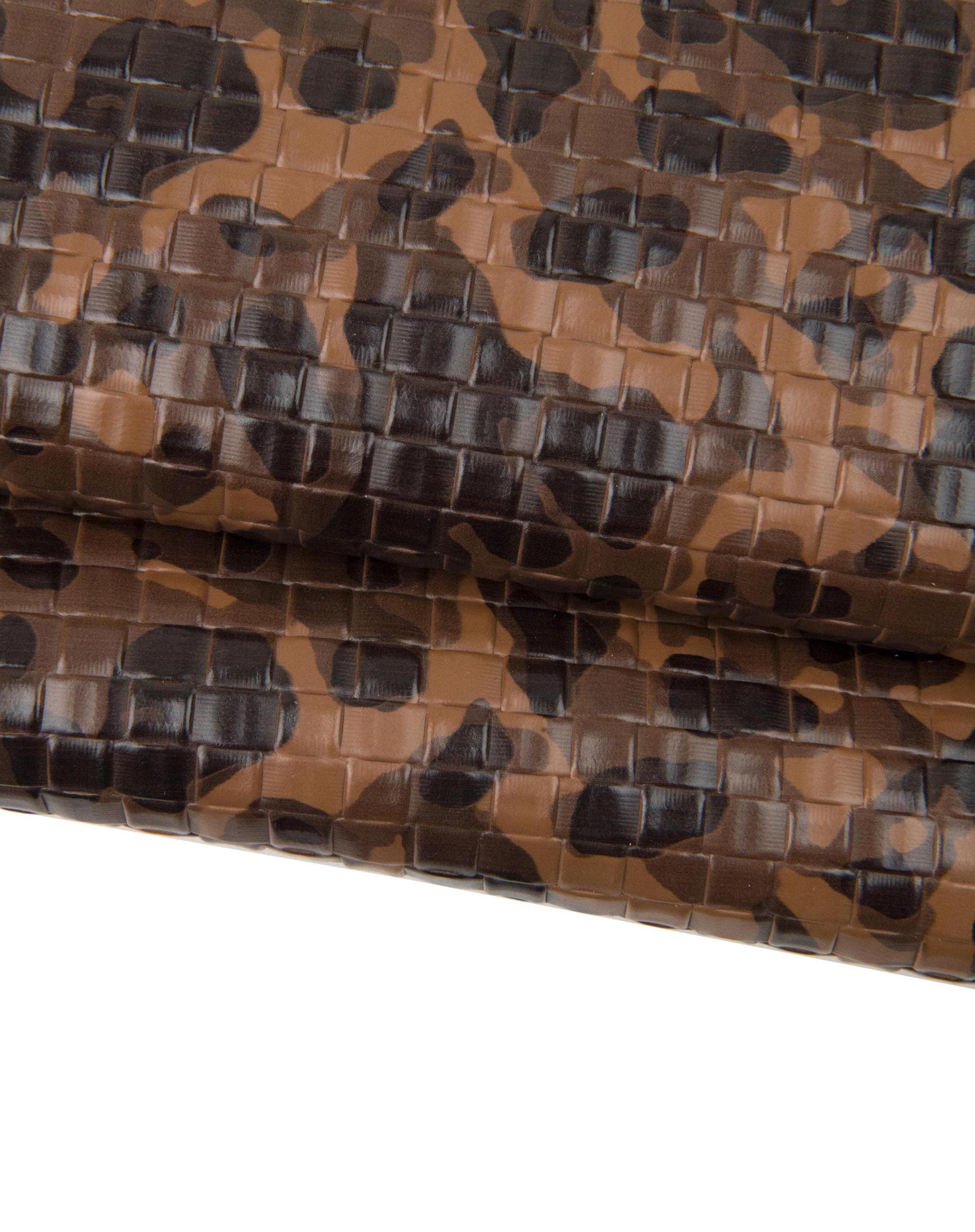 Woven Leopard Leather Hide | Embossed Animal Print Leather | Glossy Italian camouflage Leather for Bags & Crafts B18488-ST La Garzarara