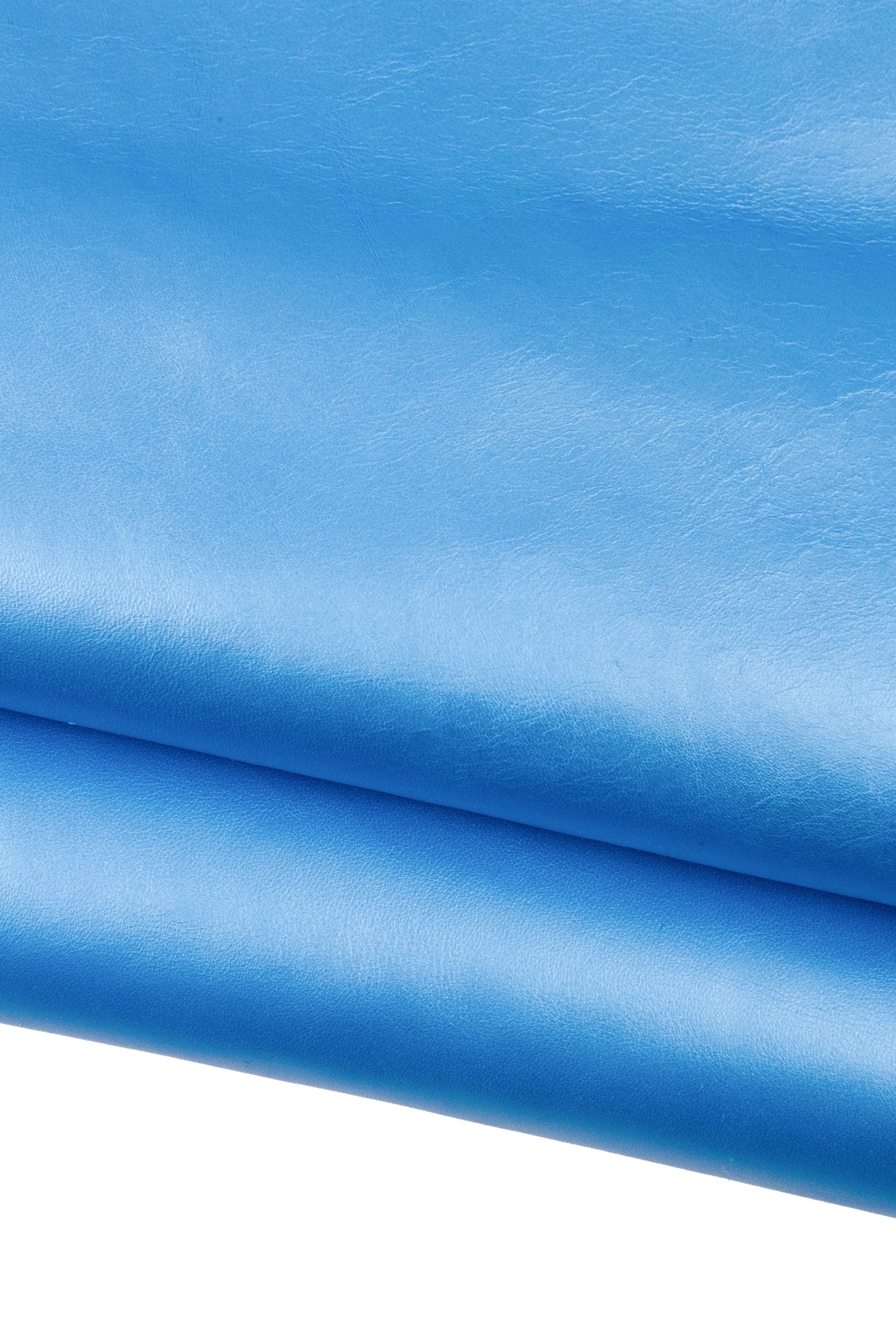 Light blue METALLIC leather hide, GLOSSY soft cowhide, smooth calfskin, 0.9 - 1.0 mm for hobbyists B18472-MT La Garzarara