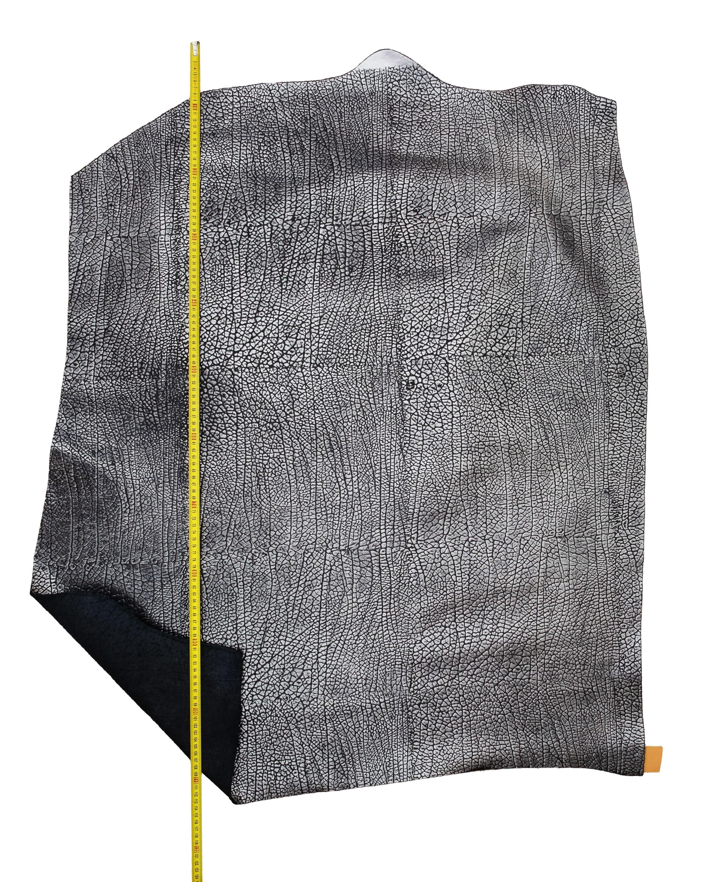 Black silver ELEPHANT textured leather skin, METALLIC calfskin animal print 1.2 - 1.4 mm B18703-MT(st) La Garzarara