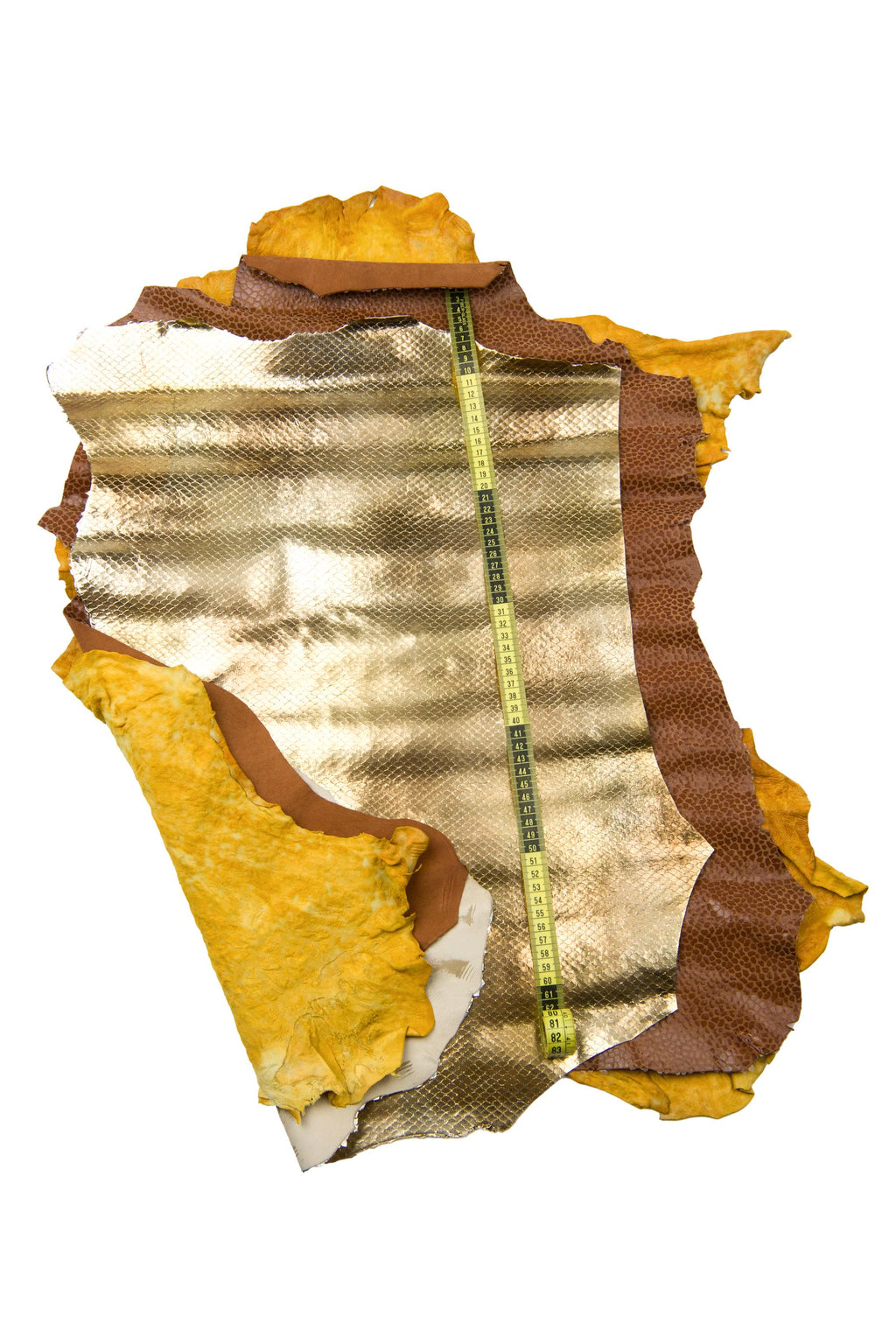 Warm tones coordinates leather skins, 3 selected luxury gold hides for bags and crafter B18271-MT(ST) La Garzarara