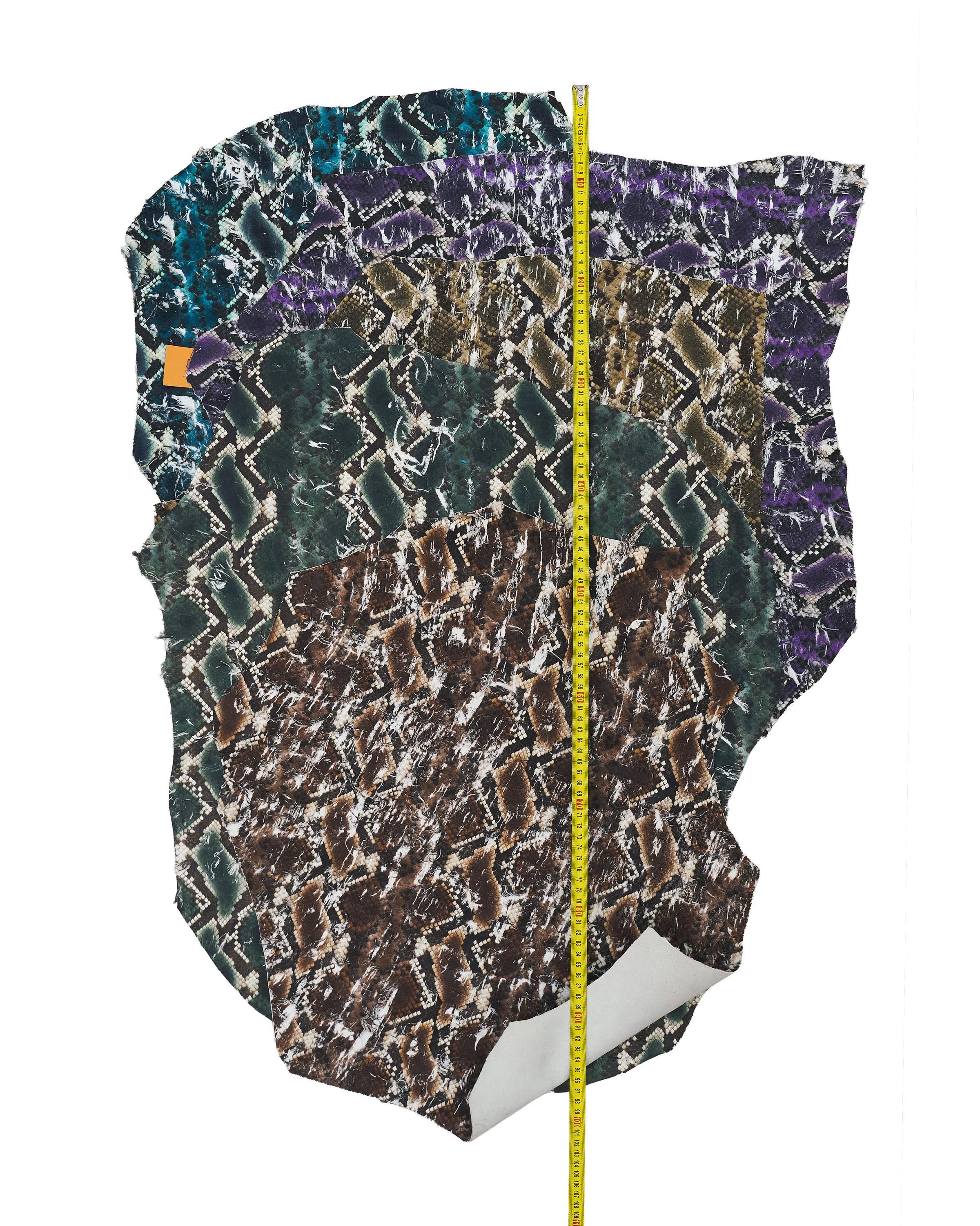 PYTHON printed leather hides, soft reptile skins that are coupled with a FABRIC, 1.0-1.2 mm B18359-ST La Garzarara