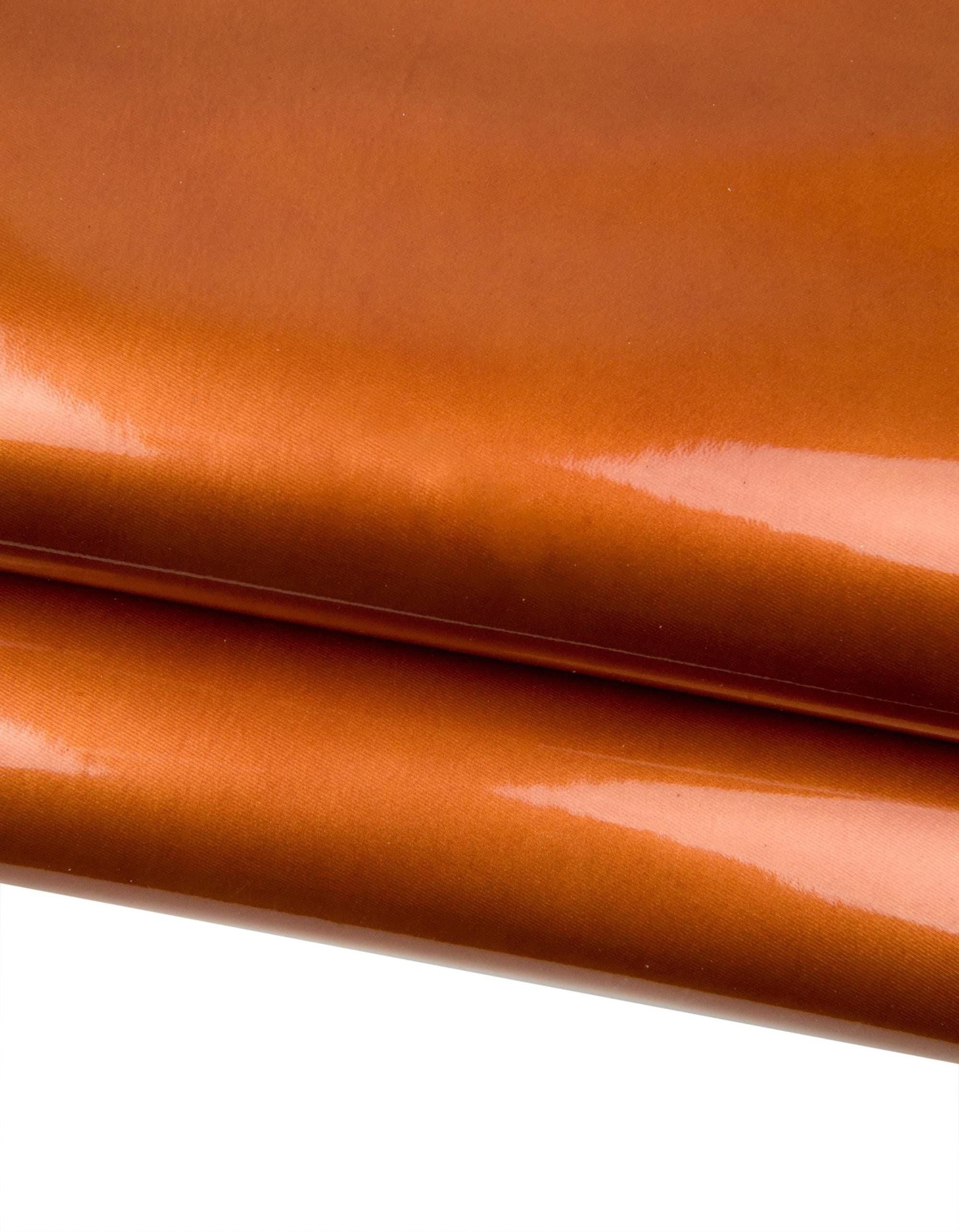 Rust patent leather hide, goatskin, smooth glossy leather skin, solid color 1.0 - 1.1 mm B18755-TU La Garzarara