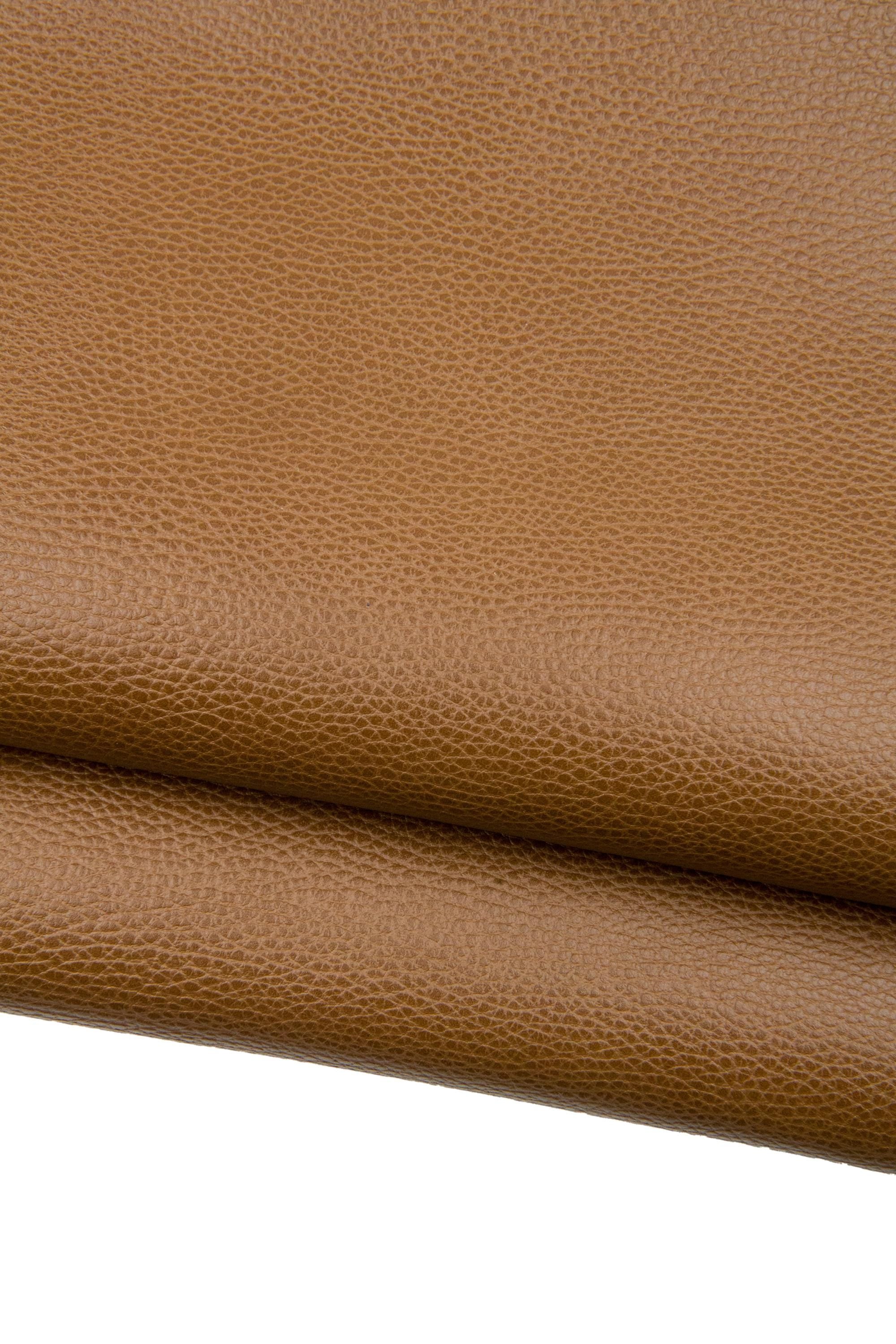 Tan PEBBLE GRAIN leather hide, semi glossy semi stiff calfskin, firm grain cowhide for crafters B18759-TU La Garzarara
