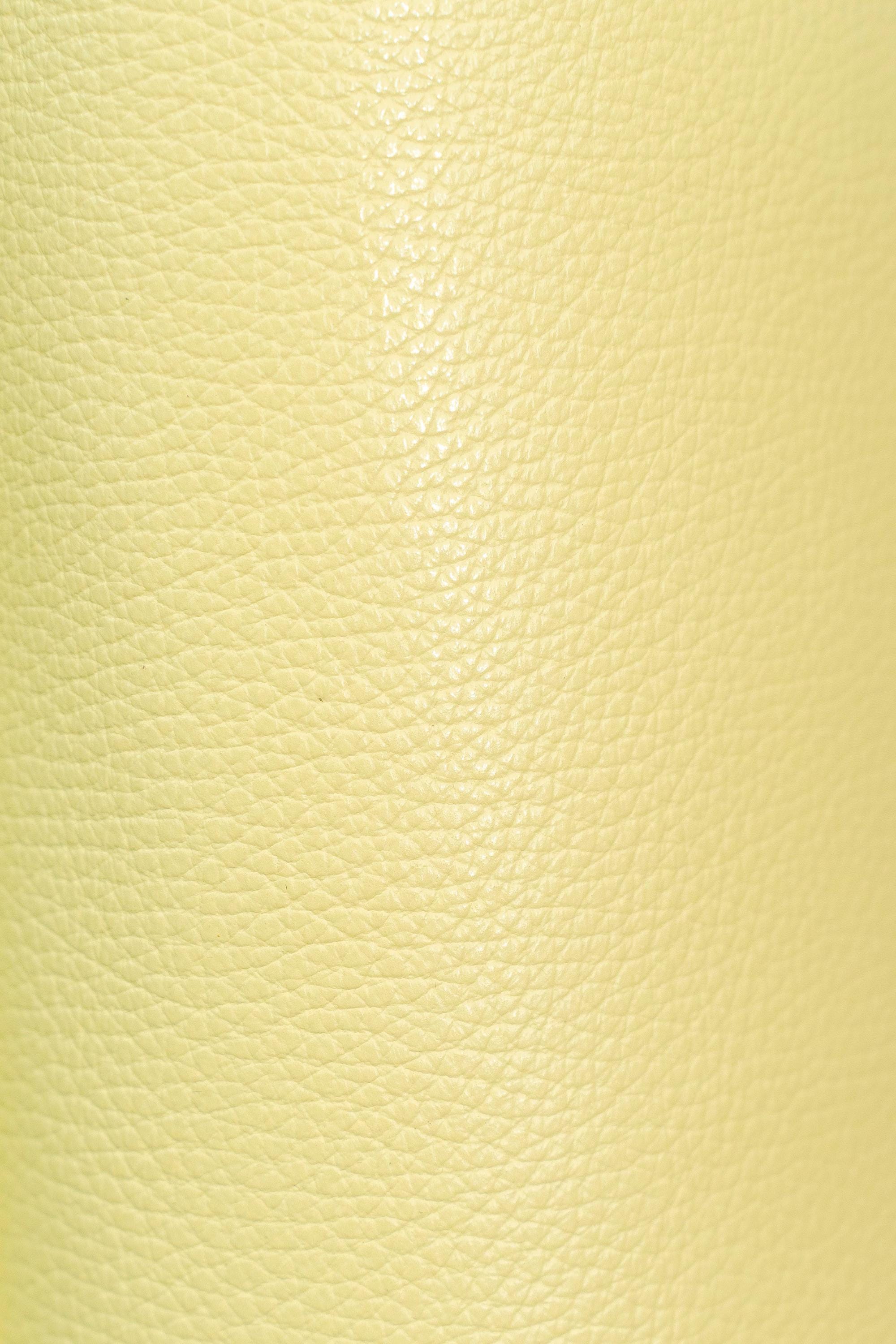 Leather for upholstery, Cream beige large cowhide leather, Natural grain skin 1.2- 1.4 mm La Garzarara