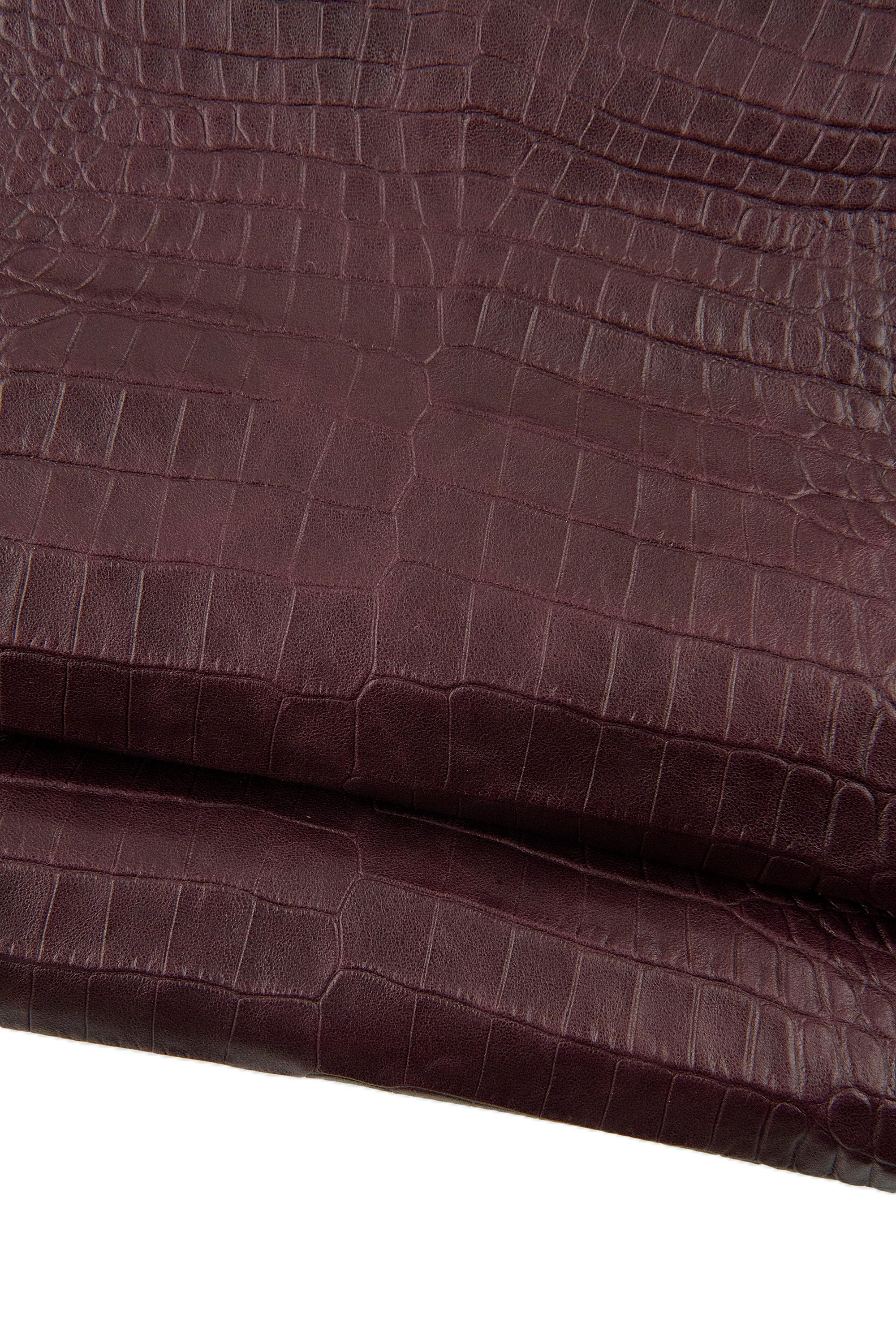 Burgundy CROCODILE embossed leather hide, alligator print on cowhide, glossy soft croc for crafting B18957-ST La Garzarara