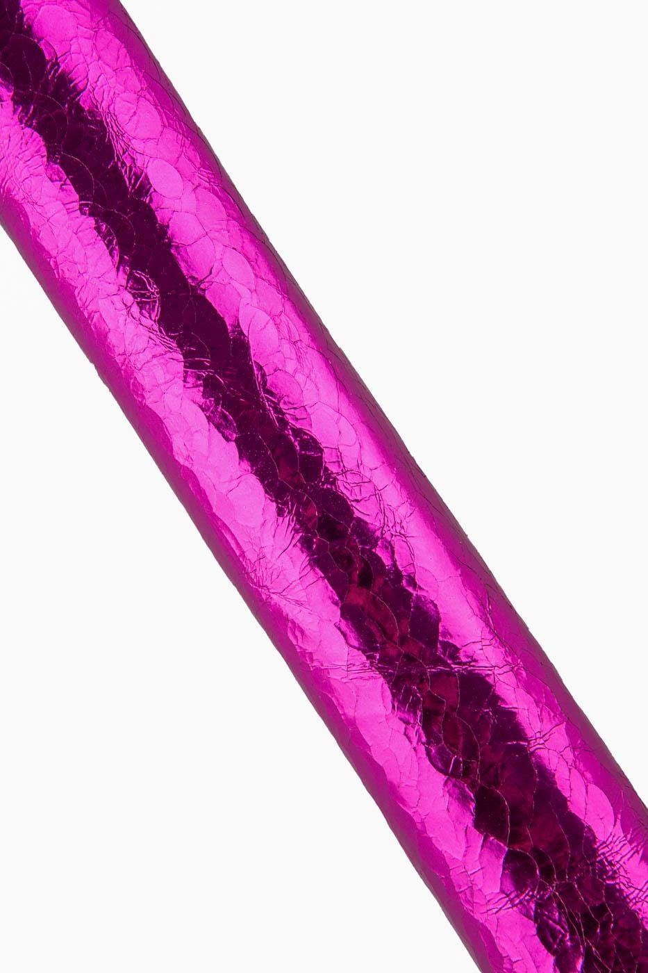 FUCHSIA metallic leather skin, deep pink WRINKLED goatskin, soft bright skin 0.7 -0.9 mm ideal for duy projects B19065-MT La Garzarara