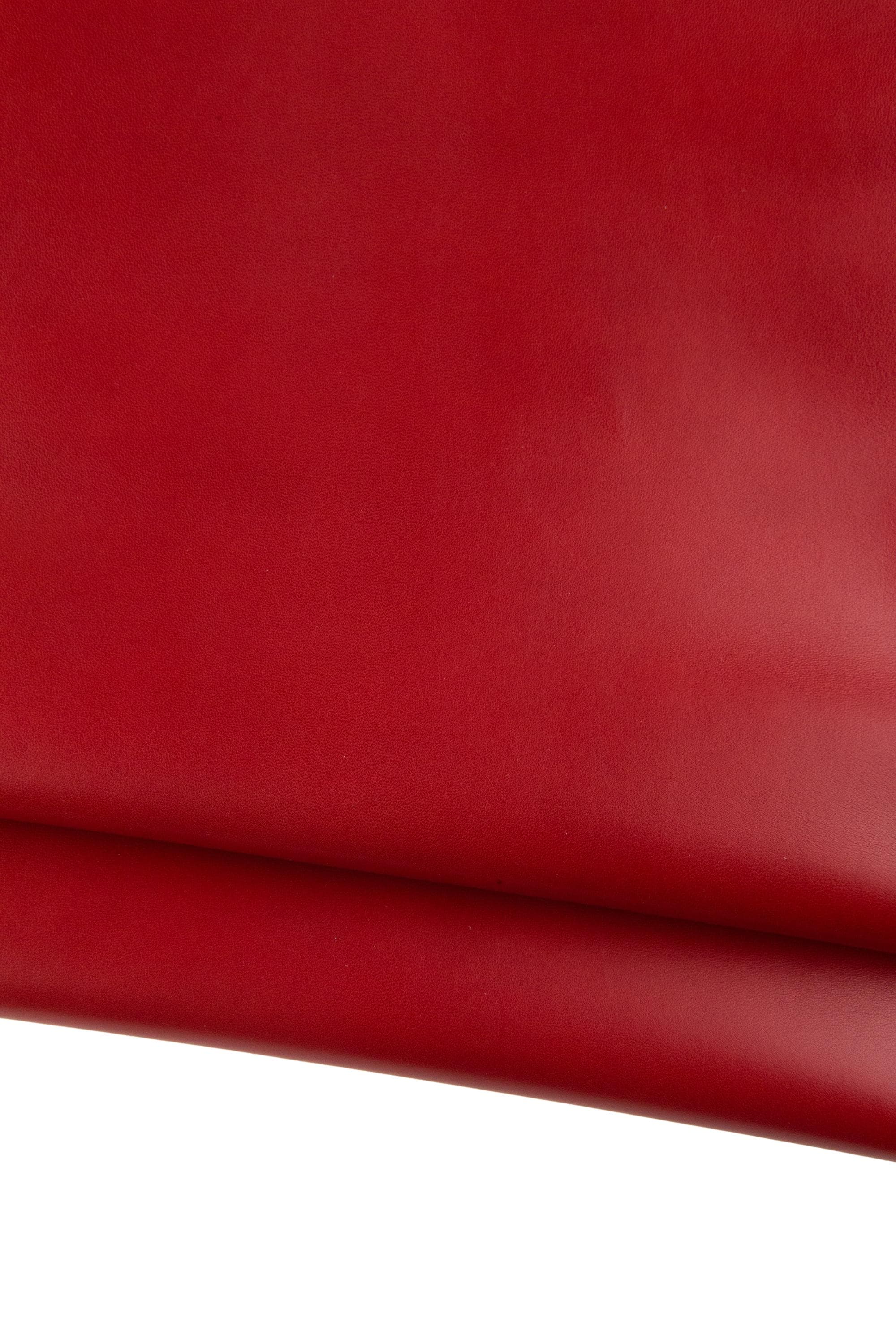 Red SMOOTH leather skin, GLOSSY soft goat kid, thin flat hide for hobbyists B19022-TU La Garzarara