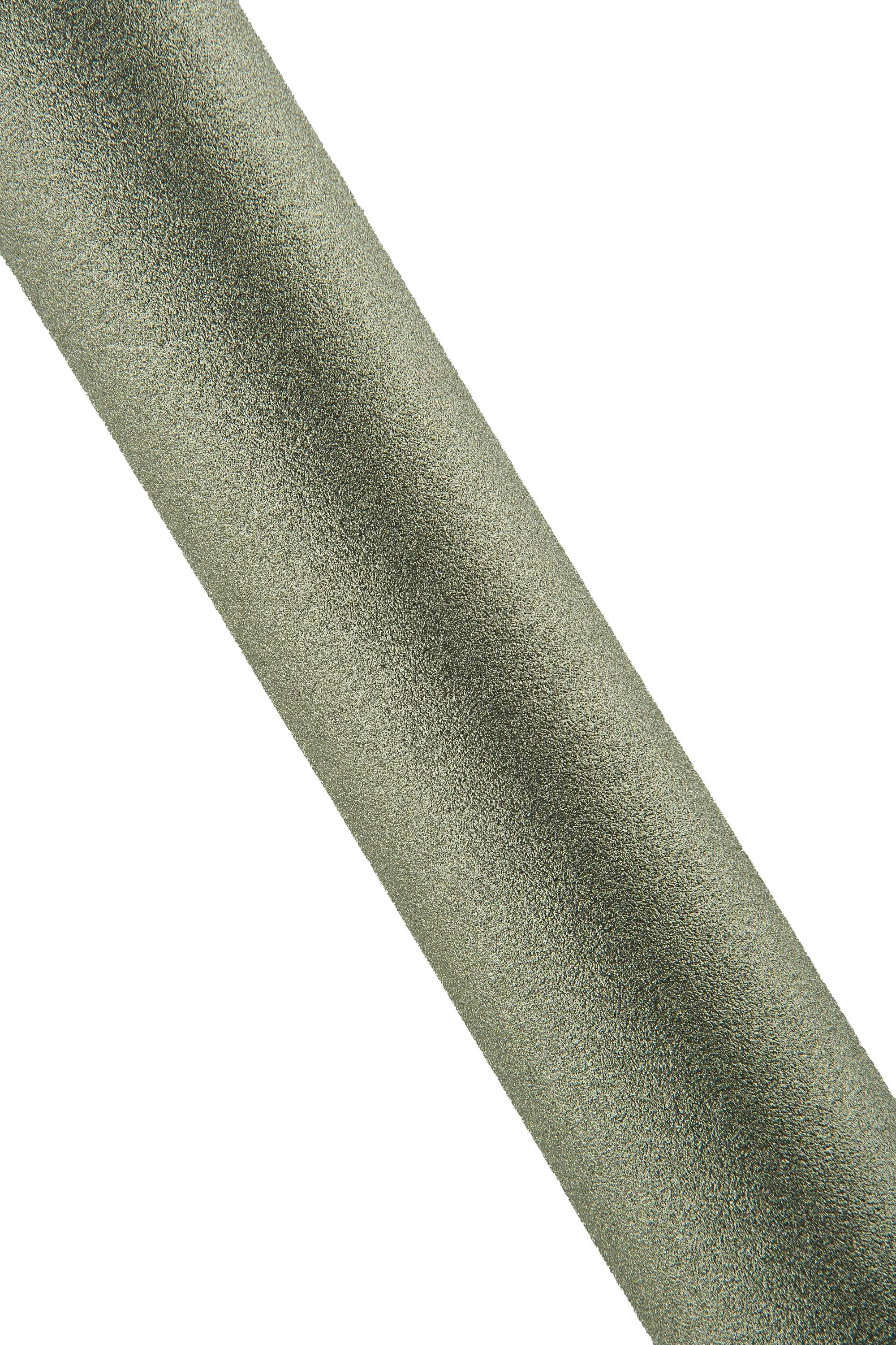 Light gold GLITTER leather hide, sparkly METALLIC skin, bright soft calfskin for hobbyists B19115-MT La Garzarara