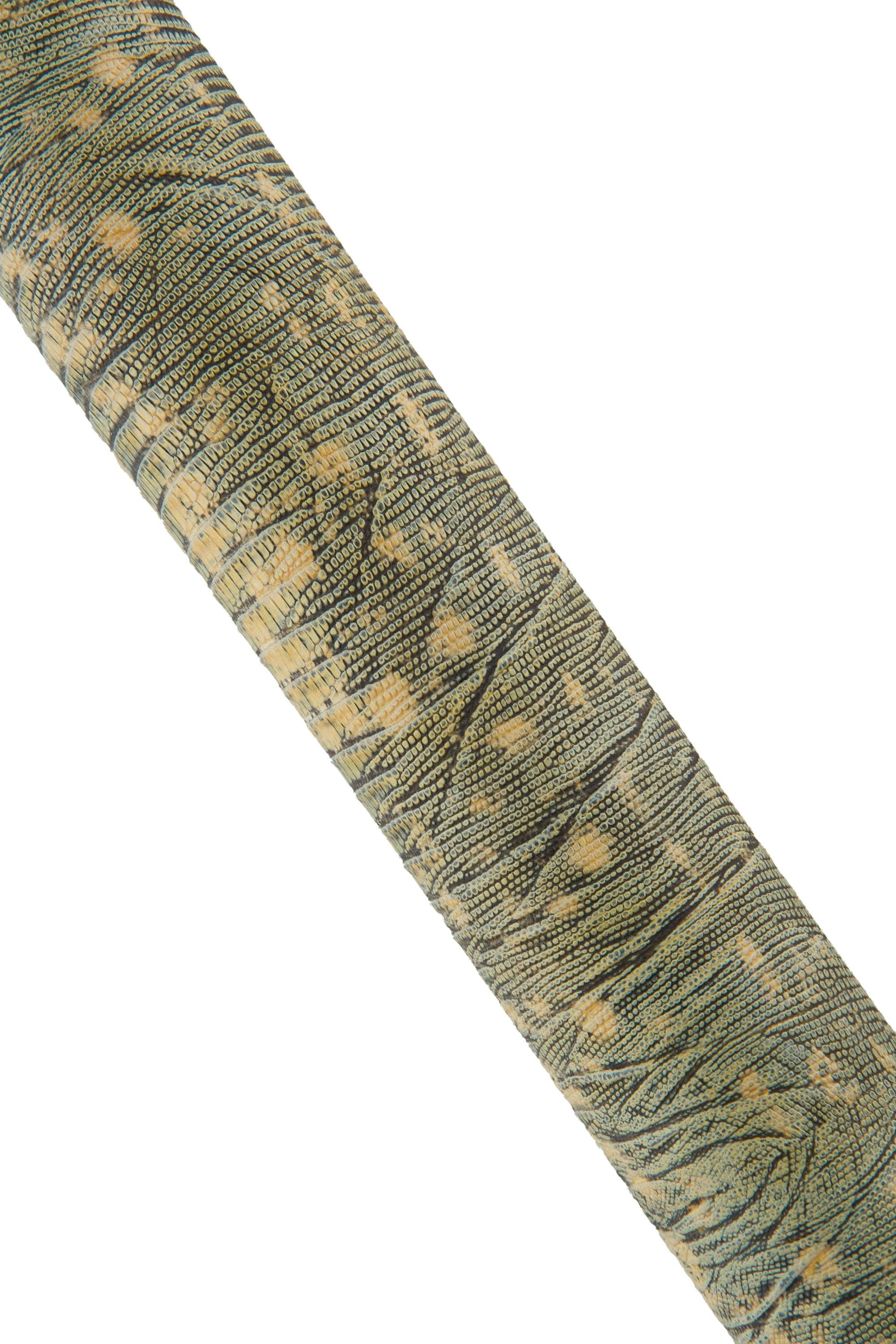 Lizard Print Leather Hide Beige Taupe, Italian Embossed reptile cowhide, Natural Sand cow for Bags Shoes Crafts B19096-ST La Garzarara