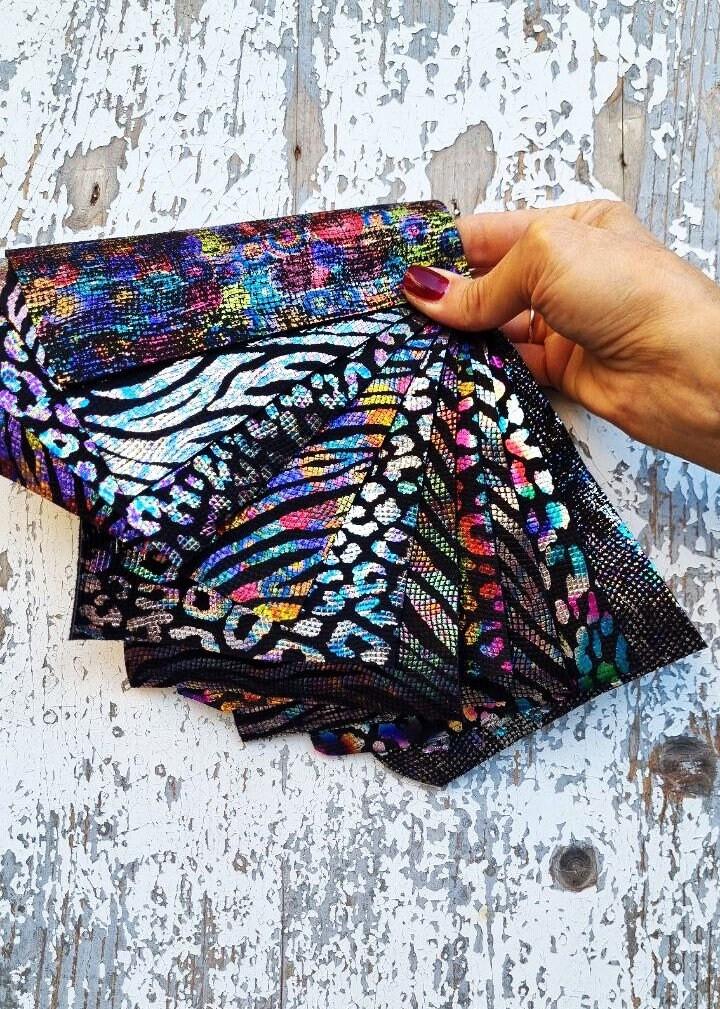 Rainbow Holo Leather Scraps, Holographic Prism Iridescent Leather Pieces, Metallic animal print Offcuts for Crafts RT18/B La Garzarara