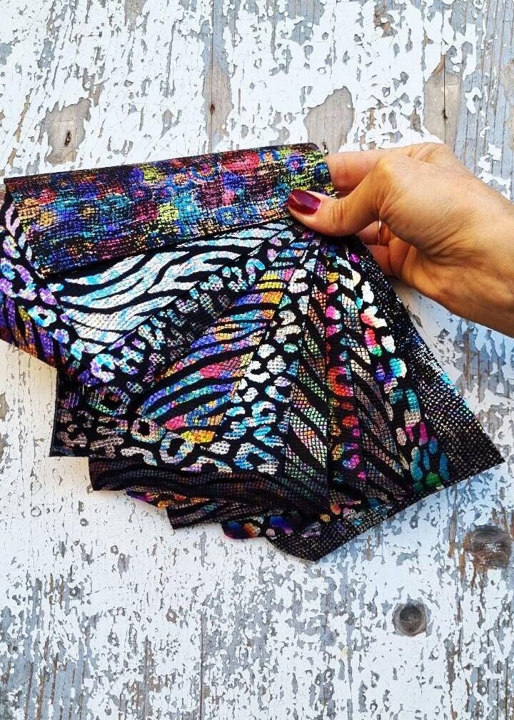 Rainbow Holo Leather Scraps, Holographic Prism Iridescent Leather Pieces, Metallic animal print Offcuts for Crafts RT18/B La Garzarara