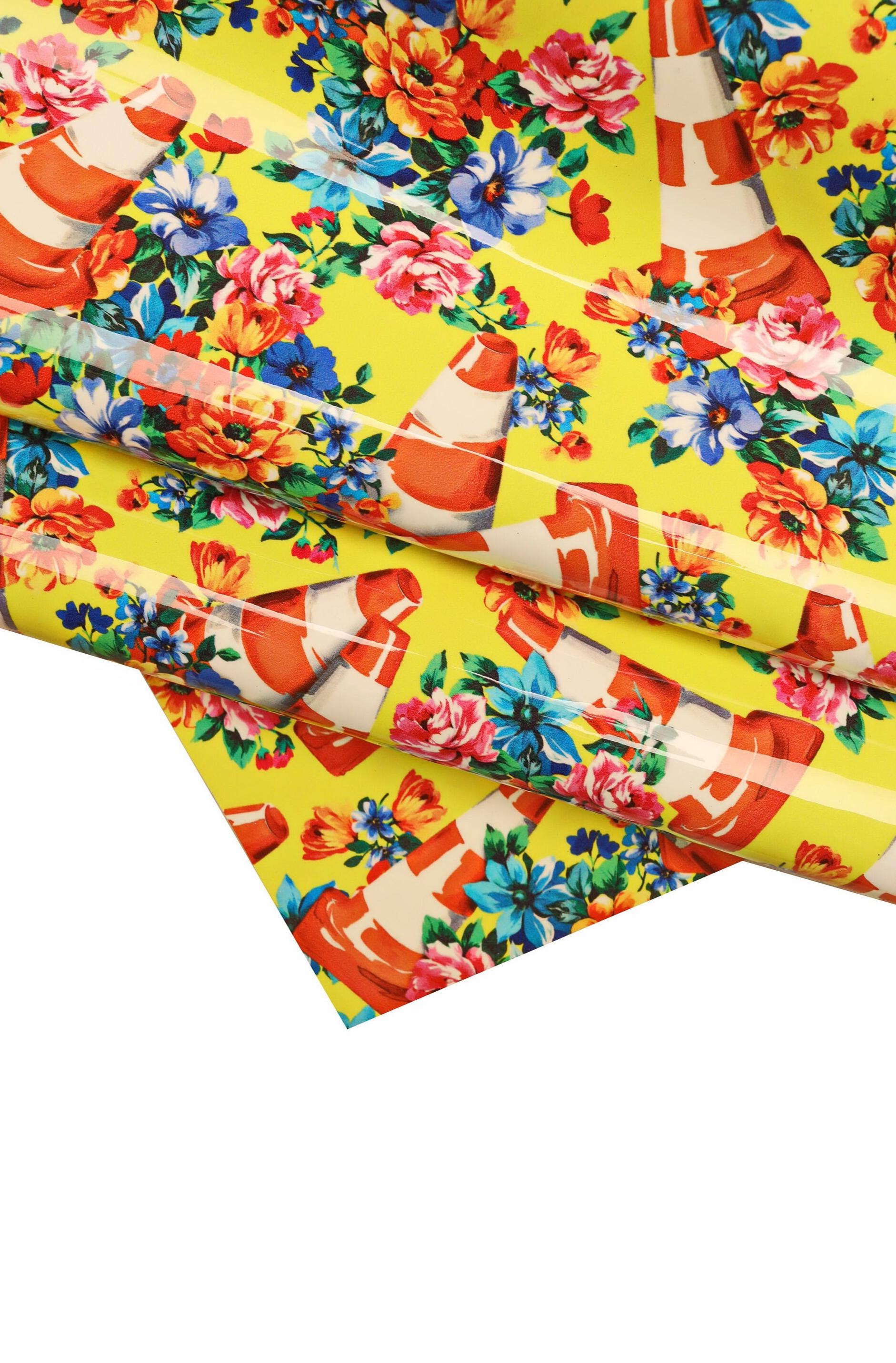MULTICOLOR FLORAL leather hide, yellow patent cowhide with floral print and cones, glossy calfskin, 1.0-1.2mm B16260-ST La Garzarara