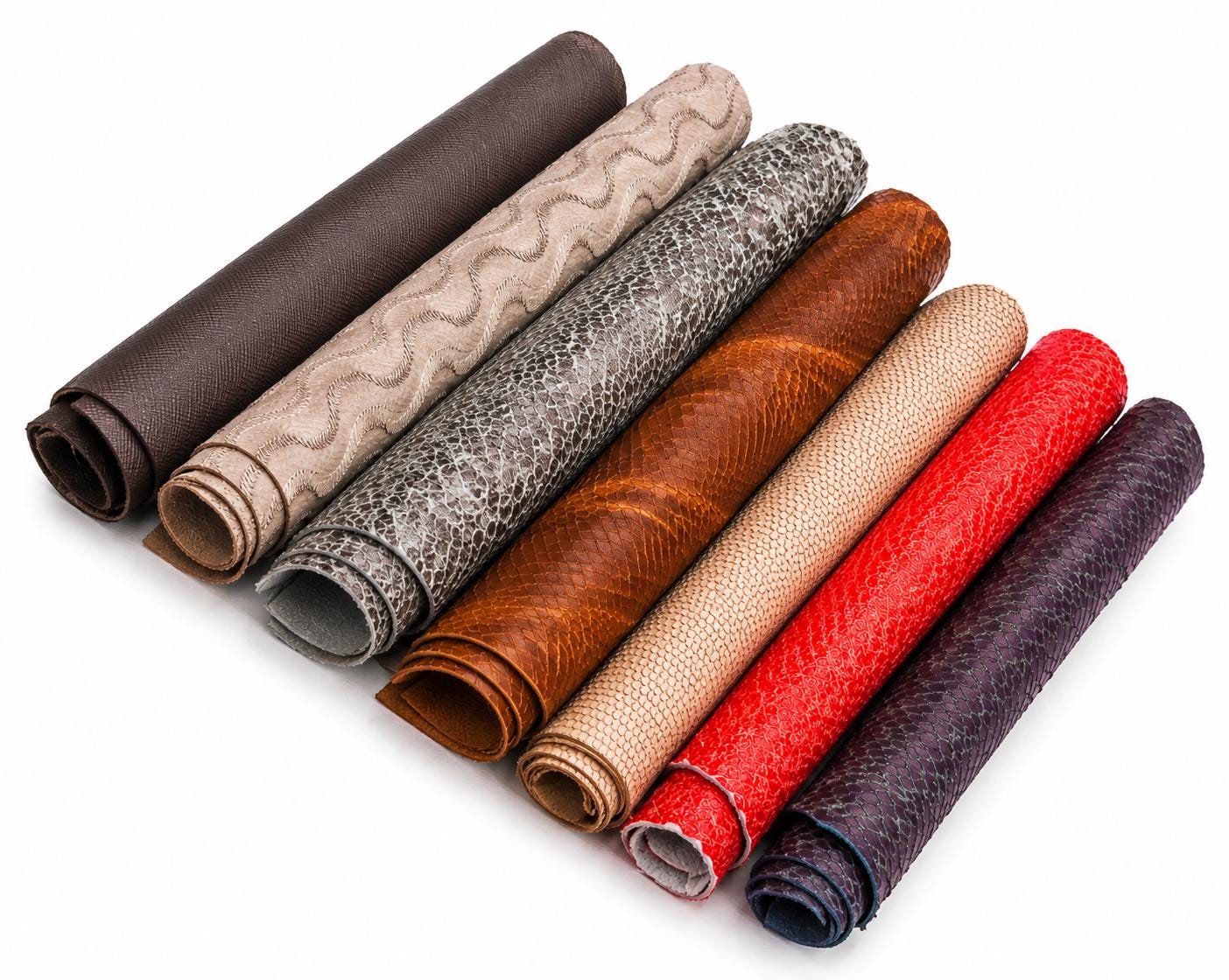 Textured Leather Scraps, Embossed Craft Leather, Assorted Luxury OFFCUTS, Renmants exotic Patterns 0.5 kg B1520-RC La Garzarara