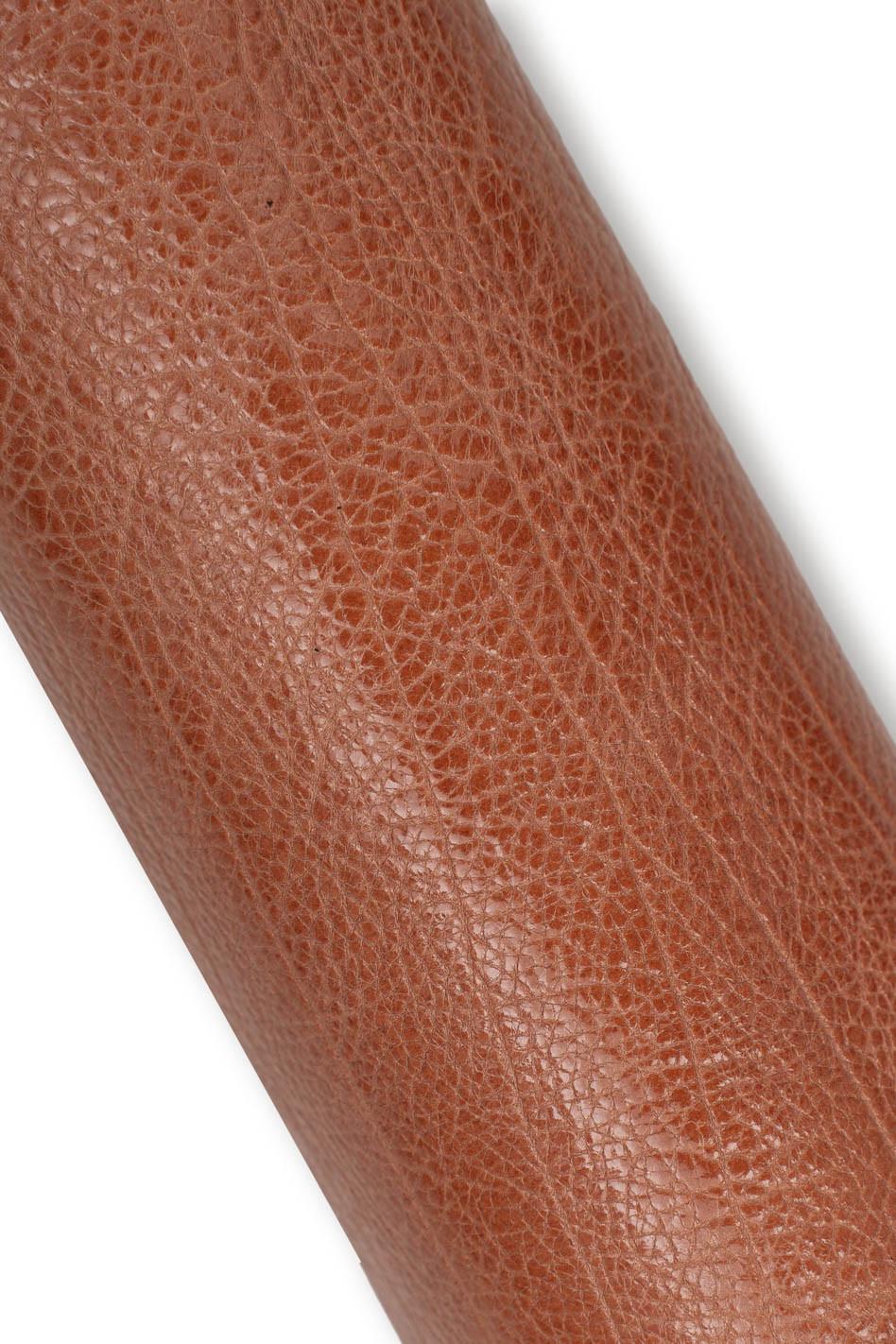 Vintage Cognac leather skin, whisky soft grain distressed hide, aged goatskin for crafters B18789-VT La Garzarara