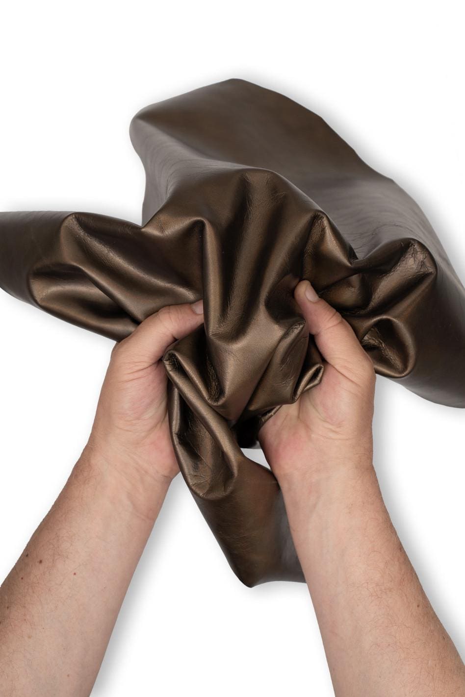 Bronze iridescent METALLIC leather skin, smooth bright goatskin, slightly WRINKLED, glossy hide for hobbyists B19586-MT La Garzarara