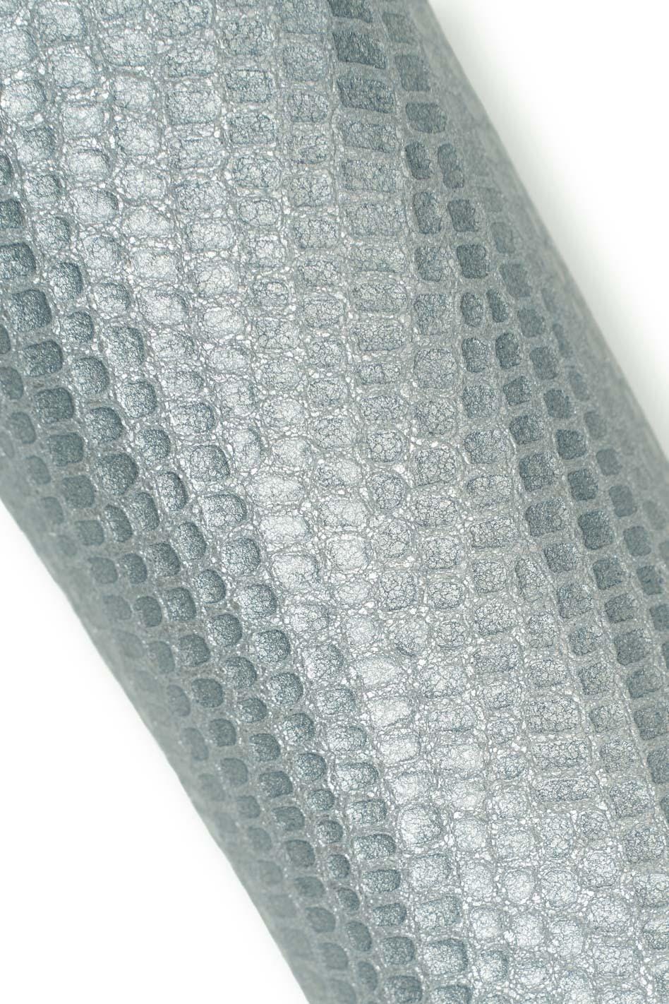 Silver CROCODILE embossed leather hide, METALLIC soft cowhide, elegant calfskin - alligator print - very soft B19547-MT(st) La Garzarara
