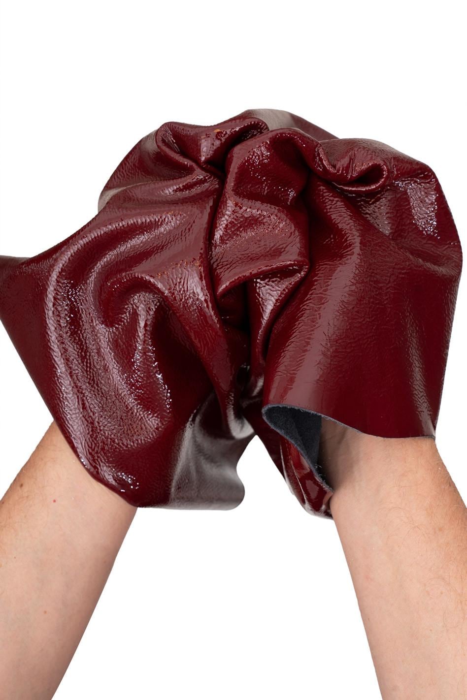 Burgundy NAPLACK leather hide, soft CRINKLED patent cowhide, glossy wrinkled calfskin for carfters B19610-TU La Garzarara