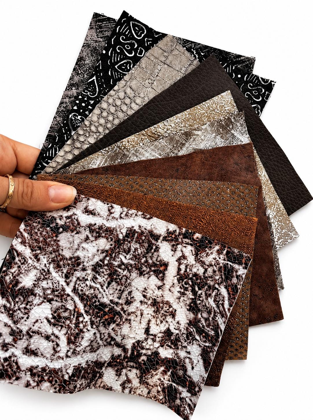 Leather Scraps for Jewelry and Crafts, Brown Bronze Reptile Offcuts, Metallic Textured Remnants RT34/B La Garzarara