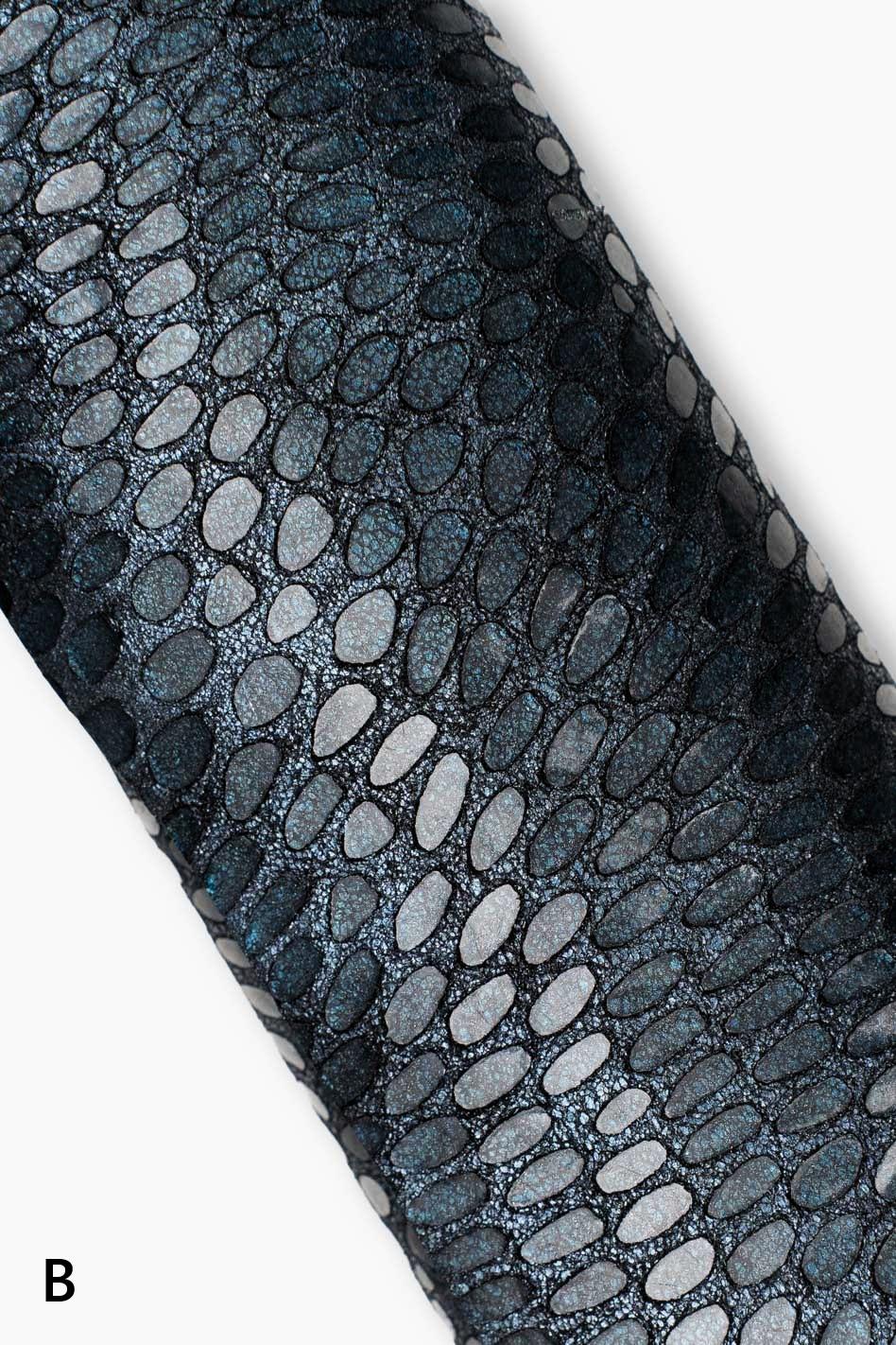 METALLIC REPTILE printed leather skin, glossy soft crocodile printed goatskins in different colors B19496-MT(st) La Garzarara