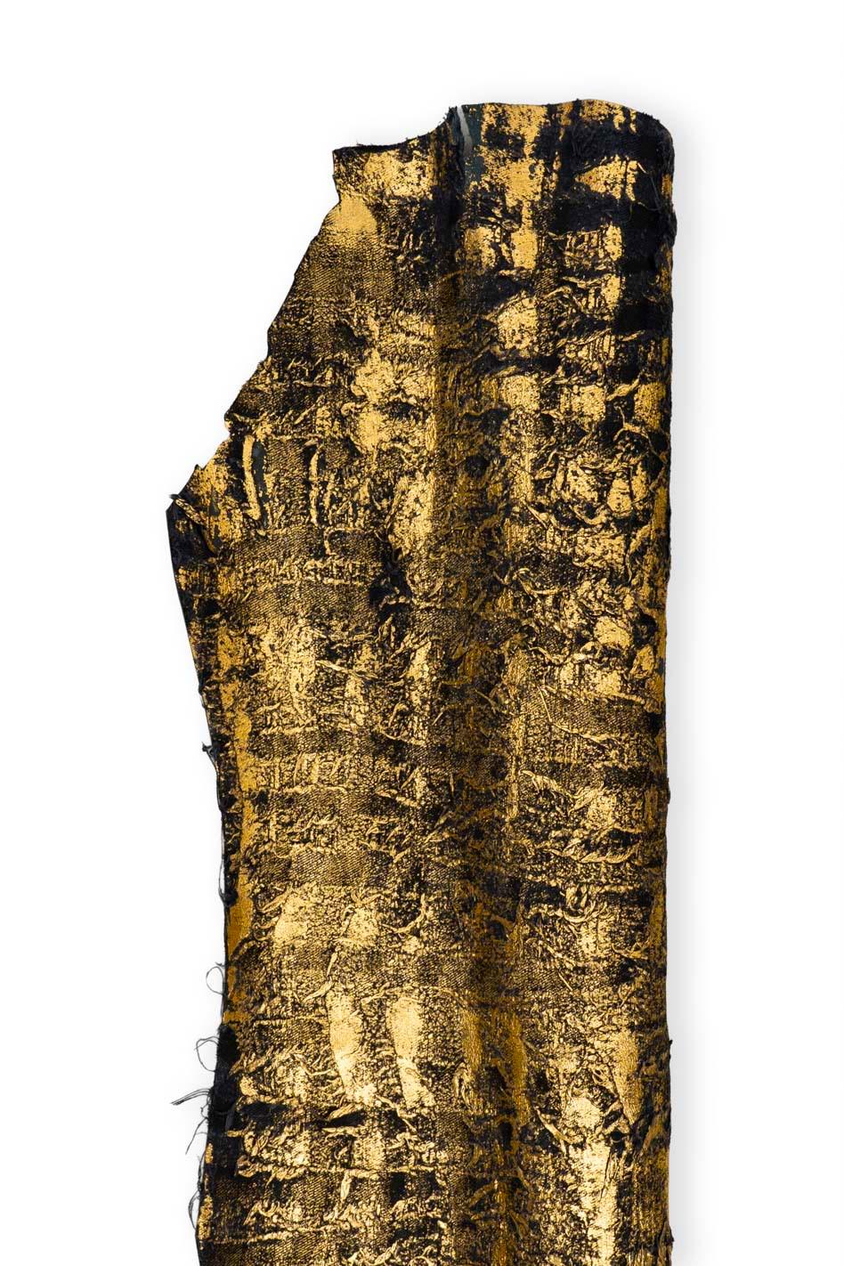 METALLIC textured leather skin, gold REPTILE print on black suede goatskin, glossy soft hide for crafters B19573-MT(st) La Garzarara
