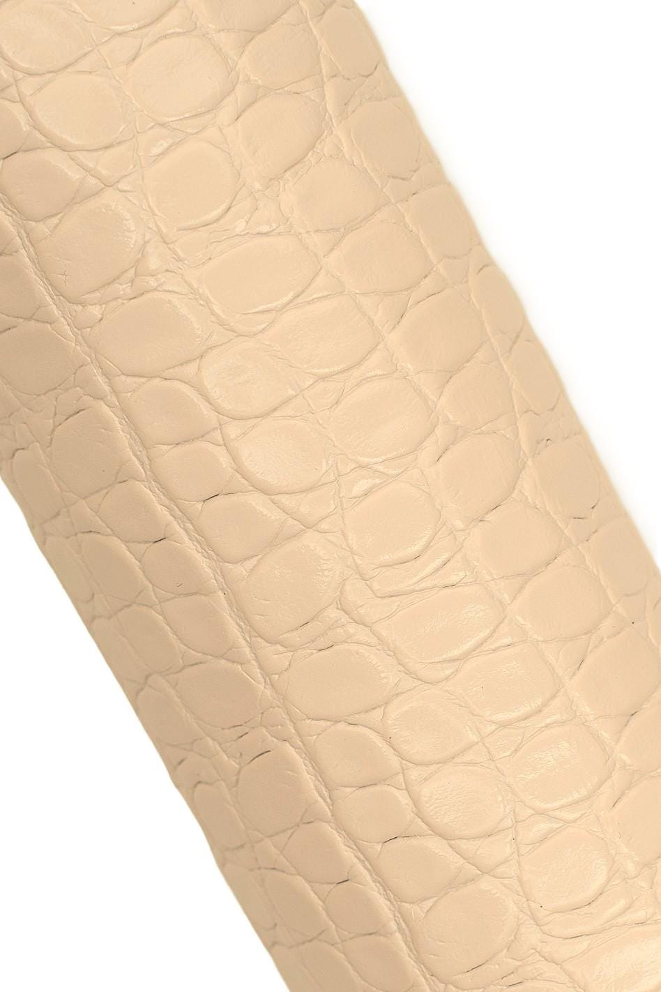 Cream CROCODILE printed leather hide, GLOSSY soft embossed cowhide, semi stiff calfskin 1.1 - 1.3 mm for crafters B19611-ST La Garzarara