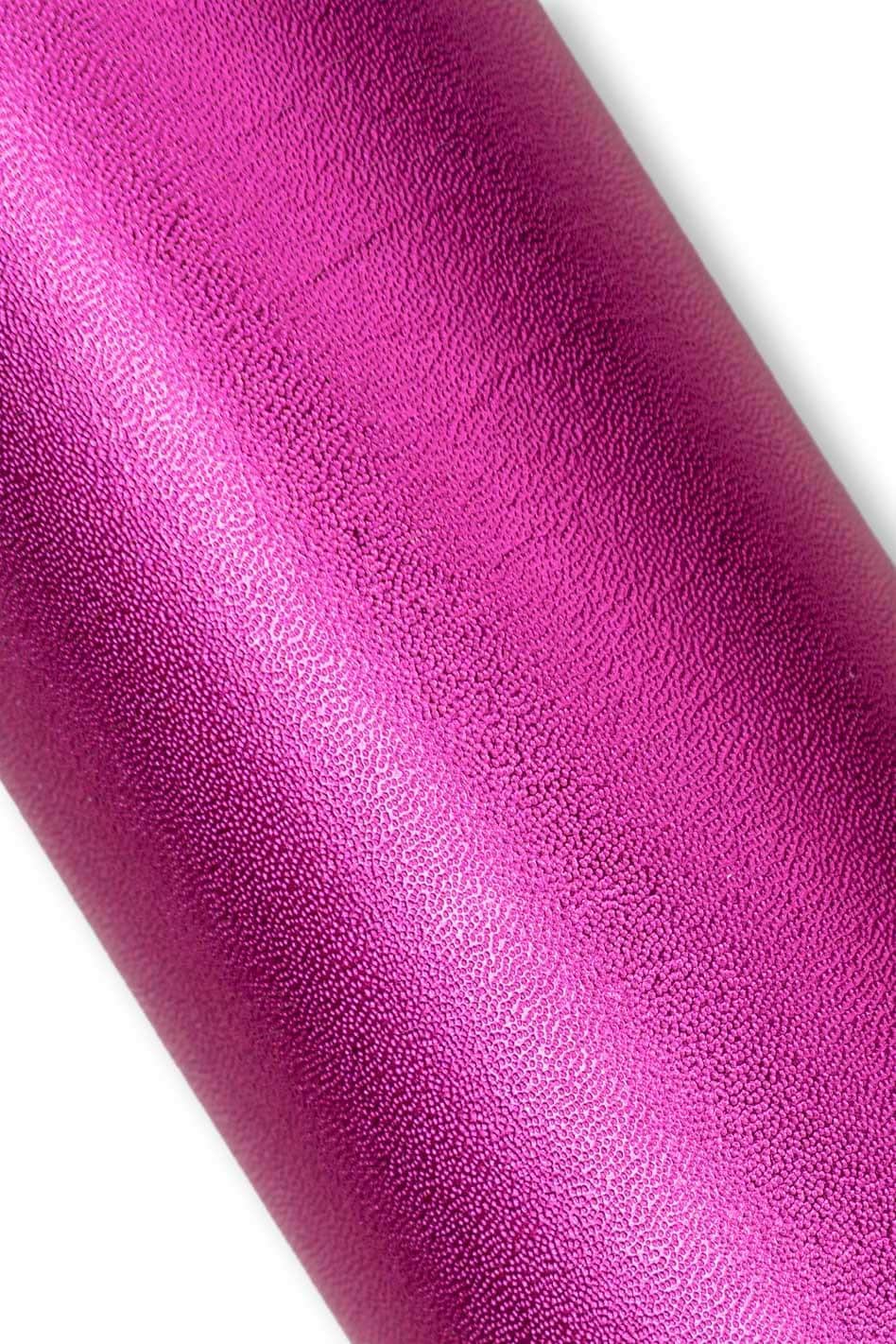 Fuchsia SMOOTH METALLIC goatskin, deep pink soft leather skin for diy projects, 0.6 - 0.8 mm B19625-MT La Garzarara