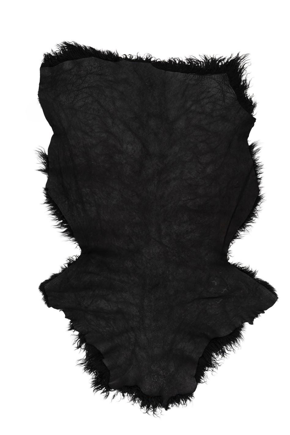 Black SHEARLING leather skin, long curly hair on sheepskin, plush WOOL material - back in black wrinkled leather B19640-MNT La Garzarara