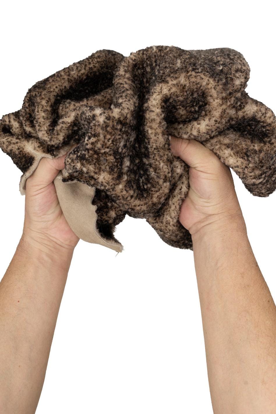 Brown shaded SHEARLING leather skin, short hair on sheepskin, plush WOOL material - back in beige leather B19649-MNT La Garzarara