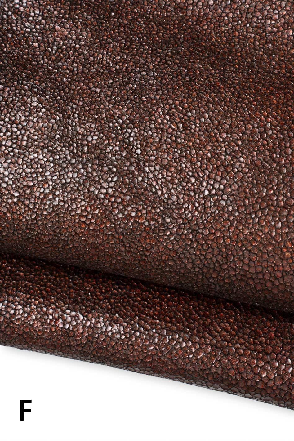 METALLIC RAY printed leather skins, soft bright animal textured goatskins, available in different colors B19618-MT(st) La Garzarara