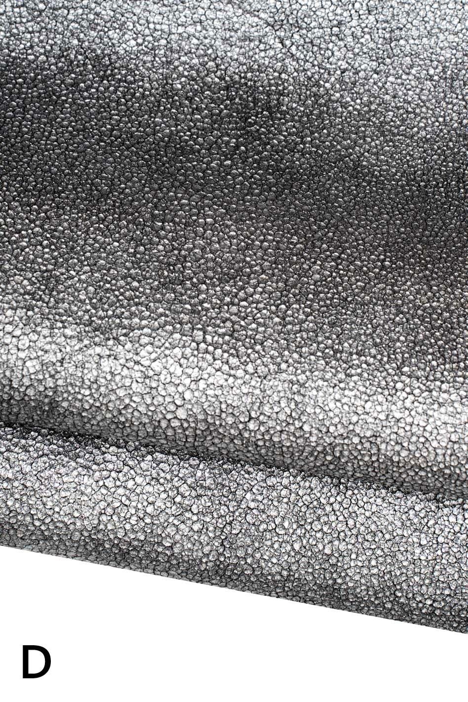 METALLIC RAY printed leather skins, soft bright animal textured goatskins, available in different colors B19618-MT(st) La Garzarara
