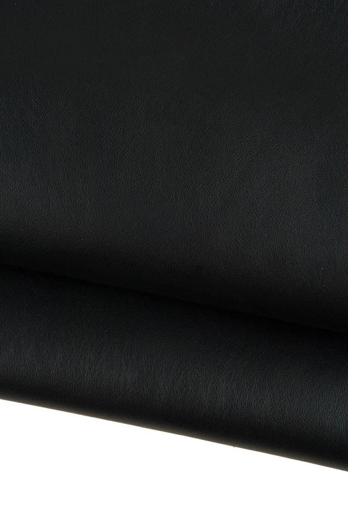 Black tiny pebble grain printed NAPPA sheepskin, solid color semi glossy LAMBSKIN, soft leather skin for crafters B19359-TB La Garzarara