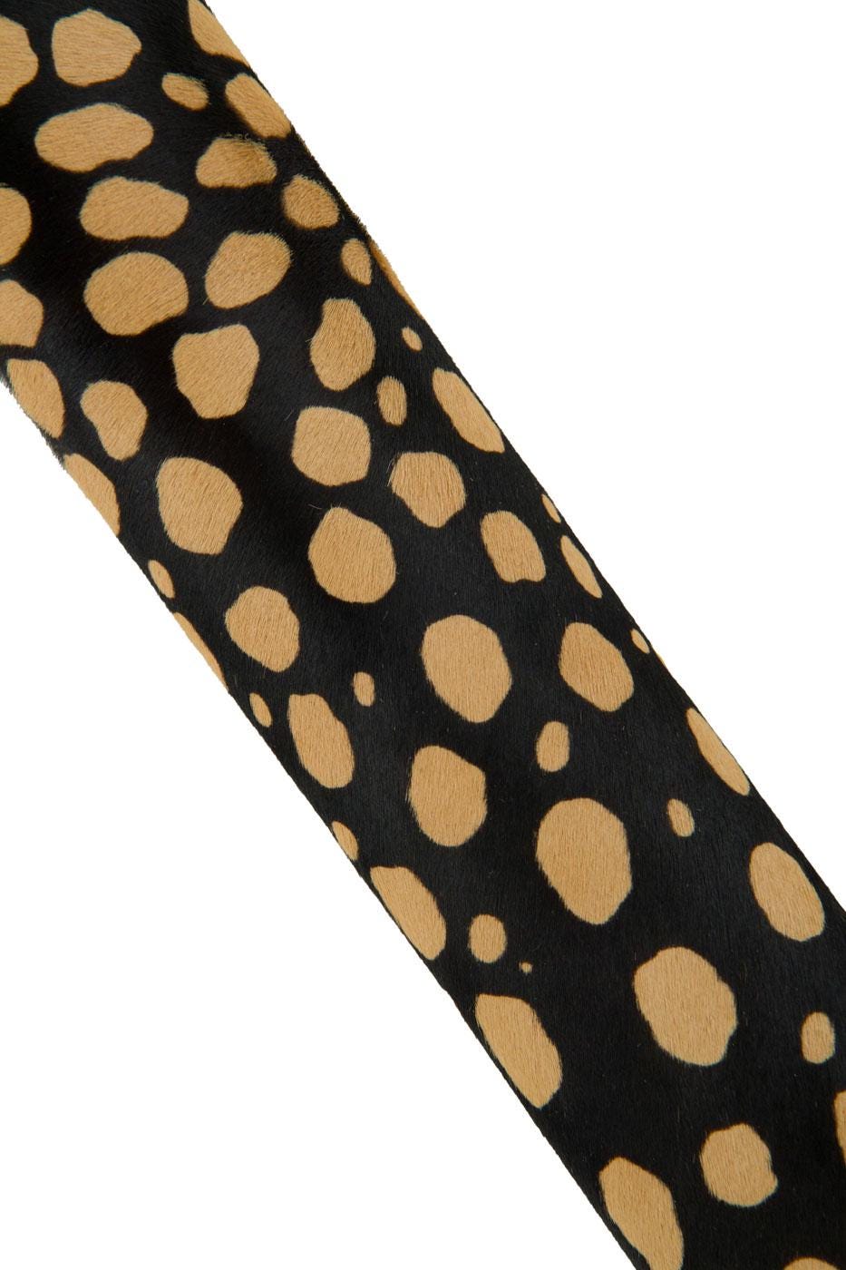 ANIMAL printed hair on leather hide, biege - dark brown textured PONY calfskin, luxurious cowhide for crafting B19376-CV La Garzarara
