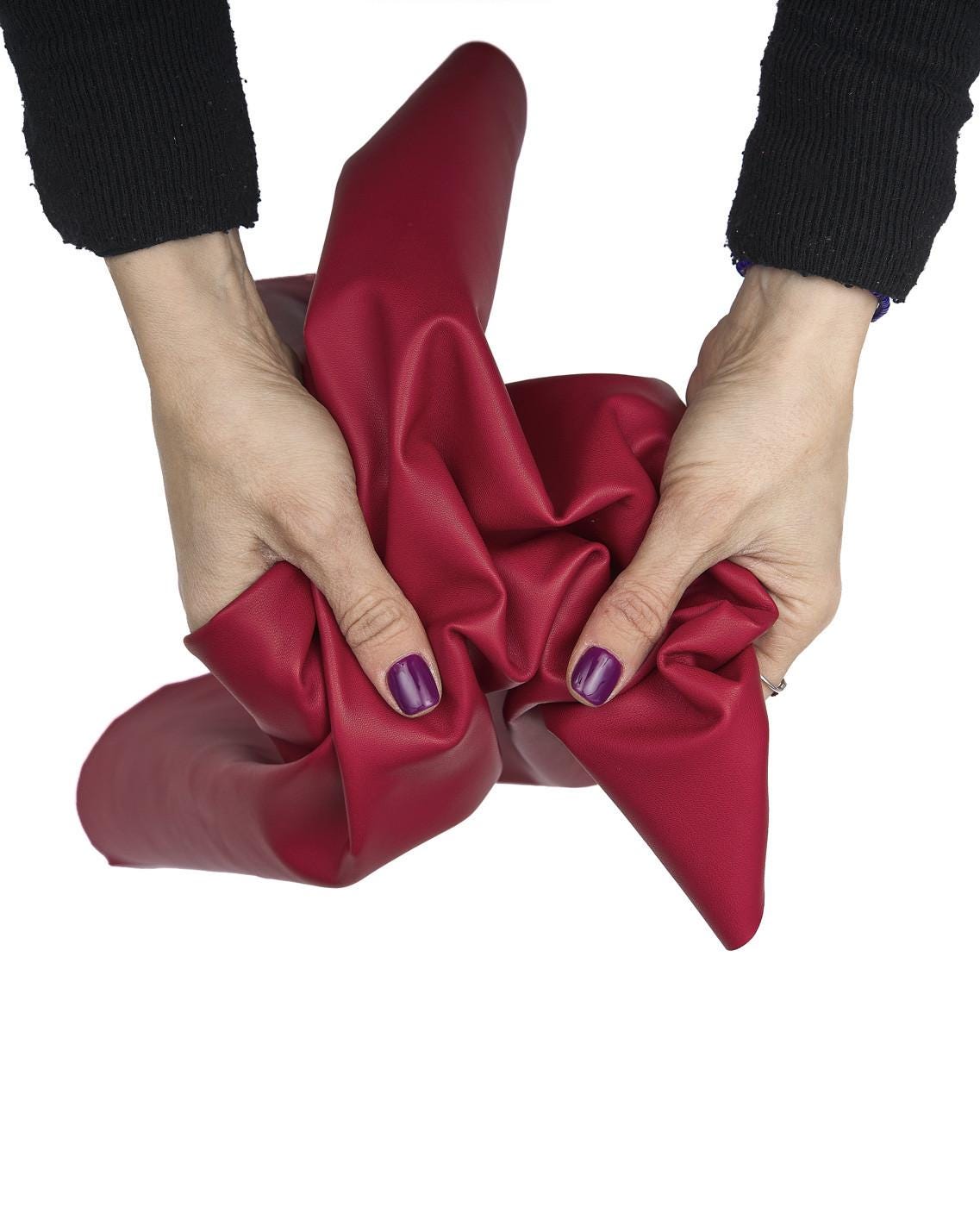 Red THIN leather skin, SMOOTH soft sheepskin nappa for garments, matt lambskin hide B17611-TU La Garzarara