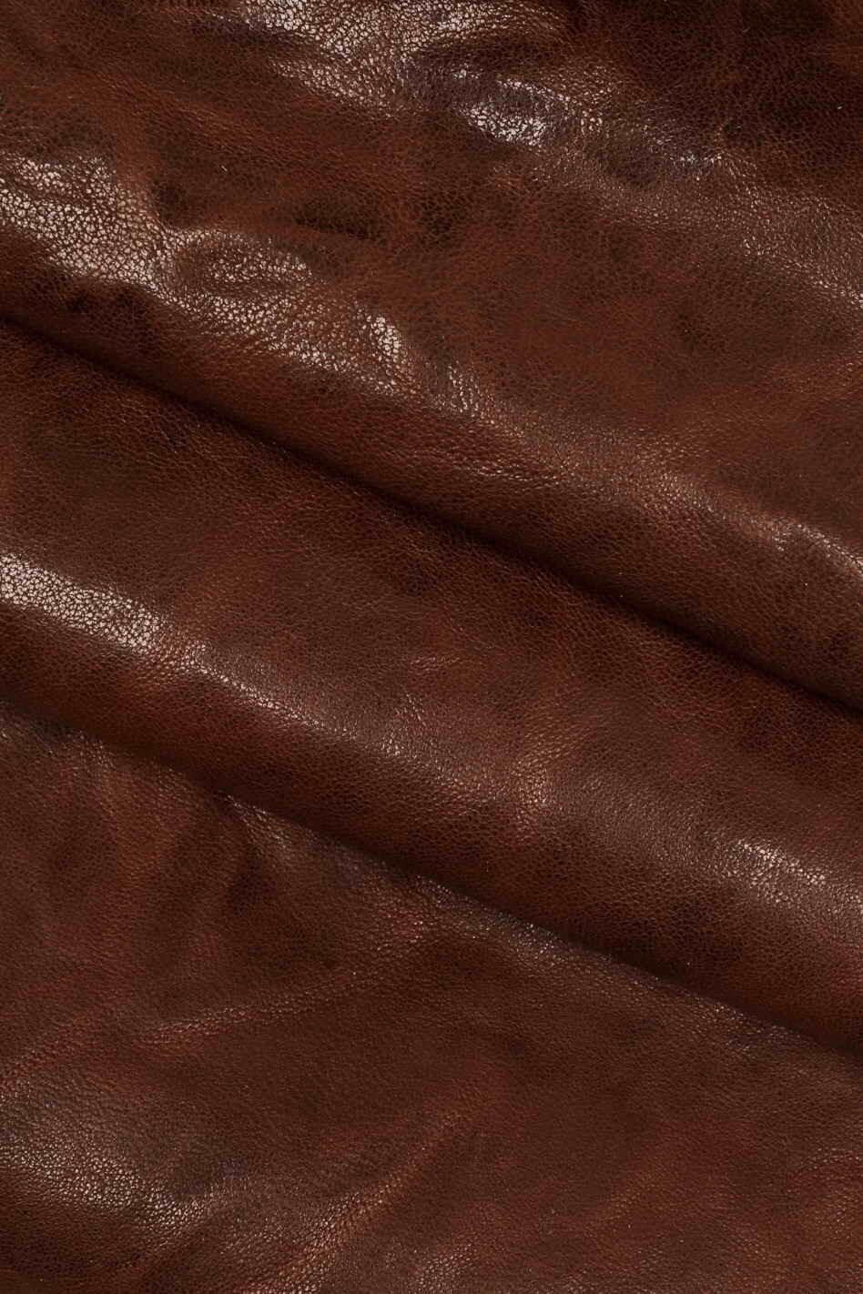 Brown VEGETABLE tanned leather hides - DISTRESSED mahogany sheepskins - wrinkled soft washed nappa sheep B18078-VT La Garzarara