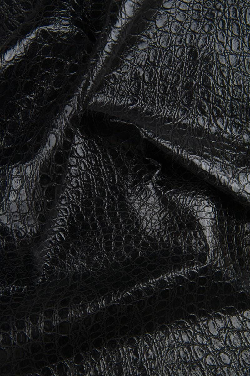 Black CROCODILE embossed leather hide, semi glossy alligator printed cowhide, black soft calfskin 0.6 - 0.8 mm B19871-TB La Garzarara